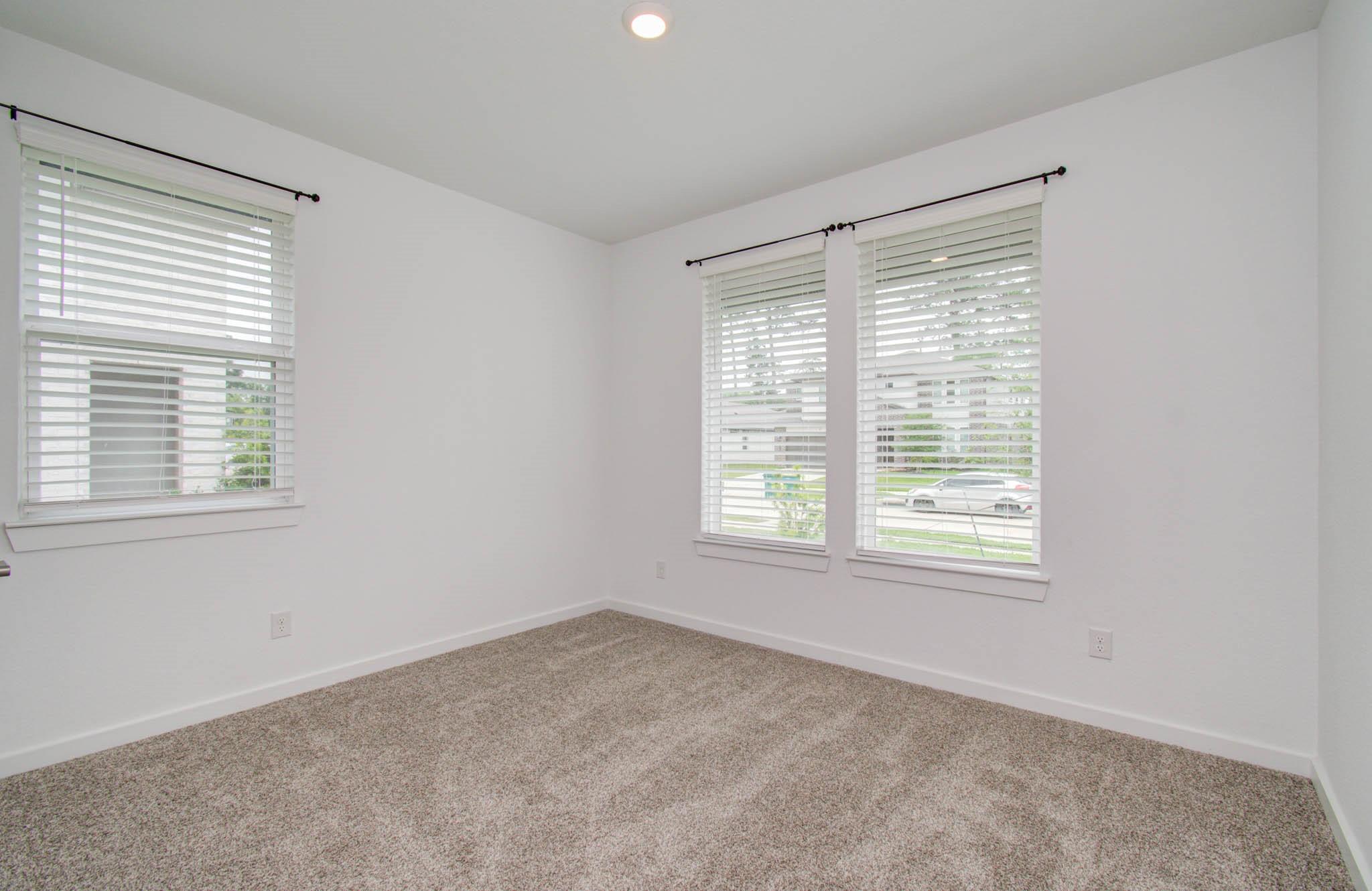 10011 Angelina Woods Lane