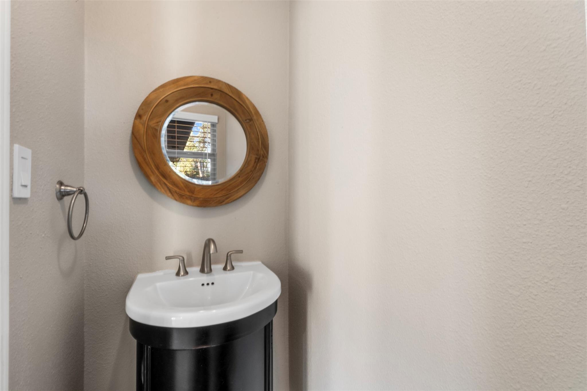 215 Acorn Tree Court