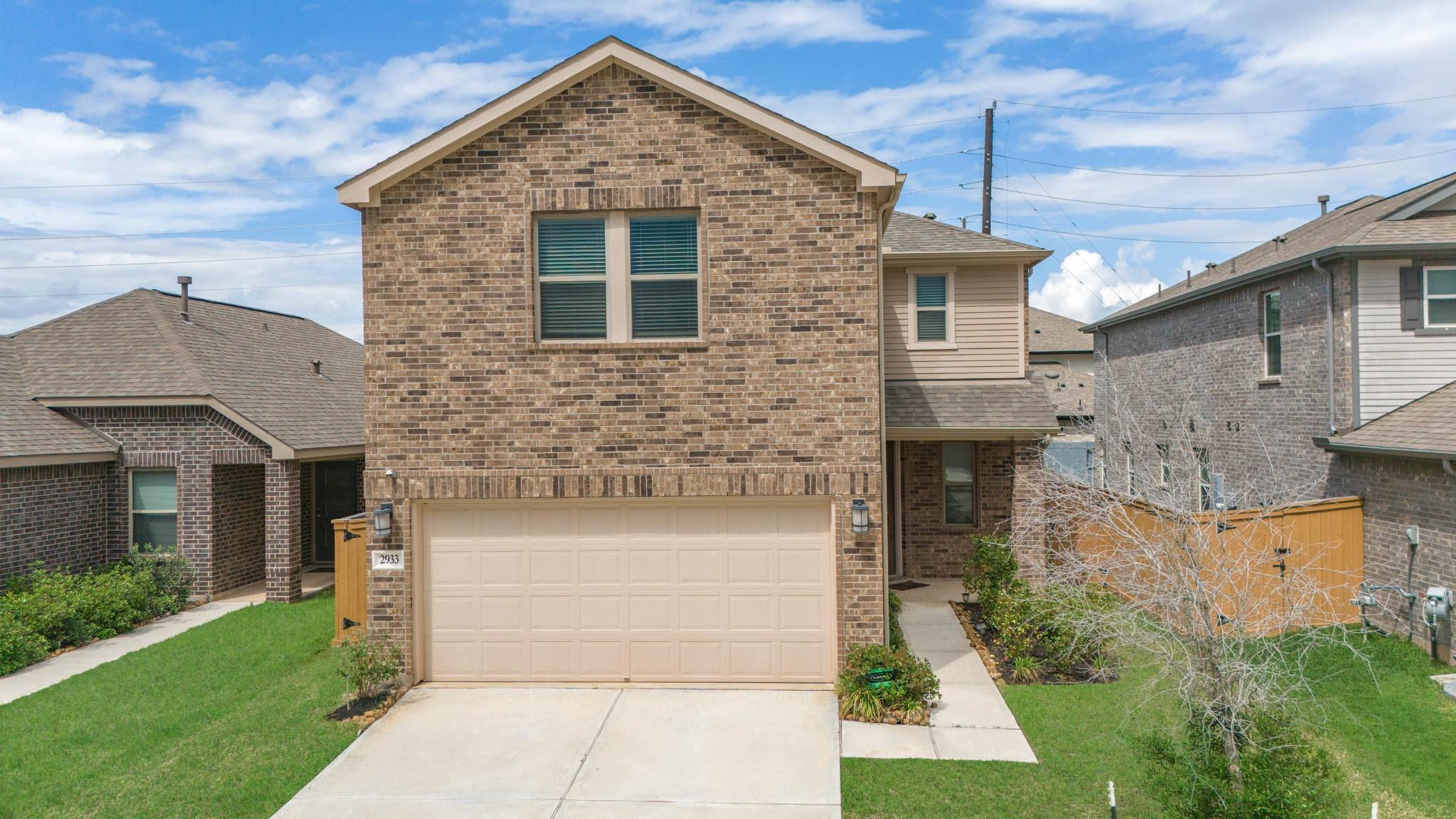 2933 Grand Anse Drive