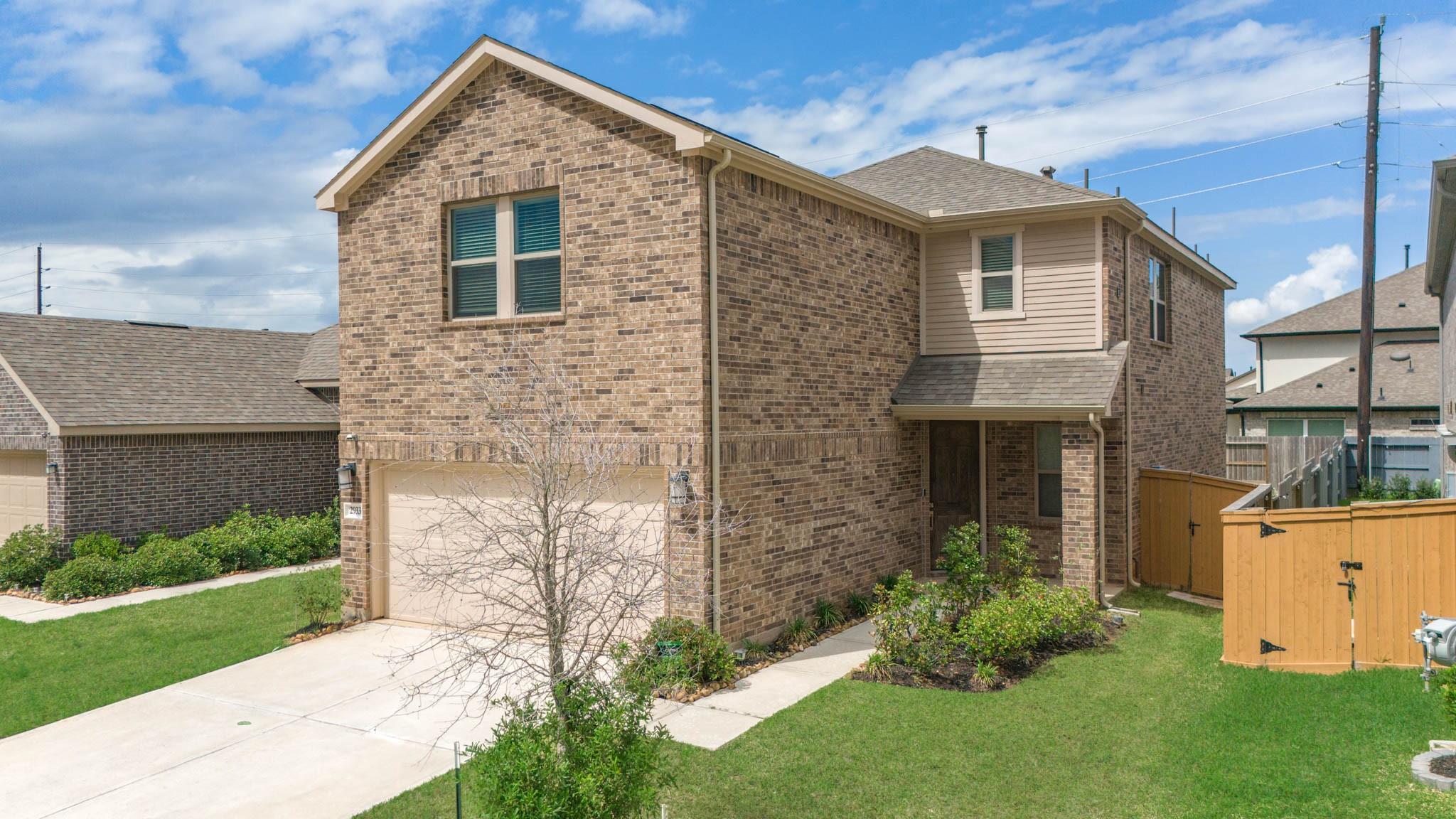 2933 Grand Anse Drive