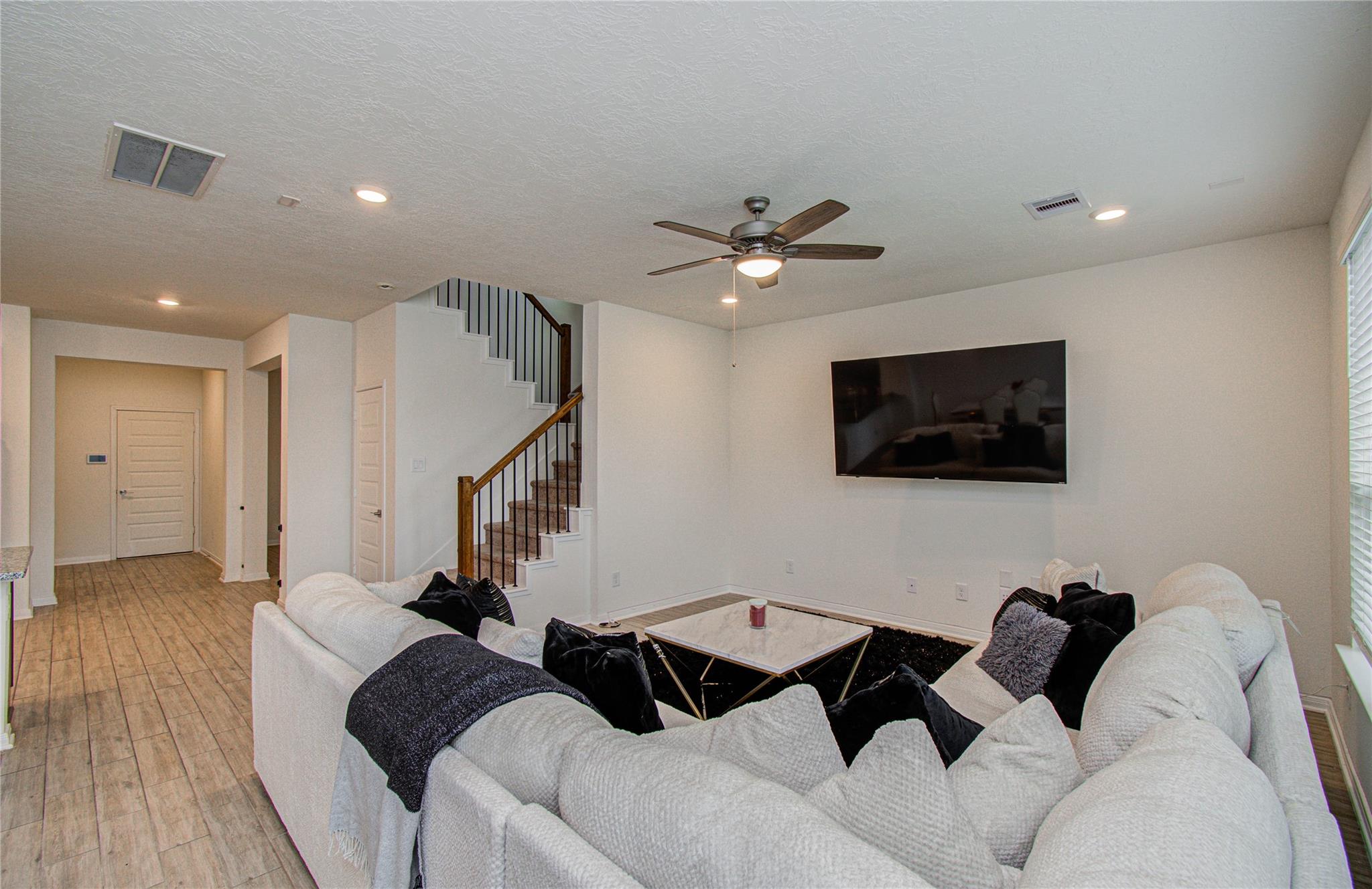 2933 Grand Anse Drive