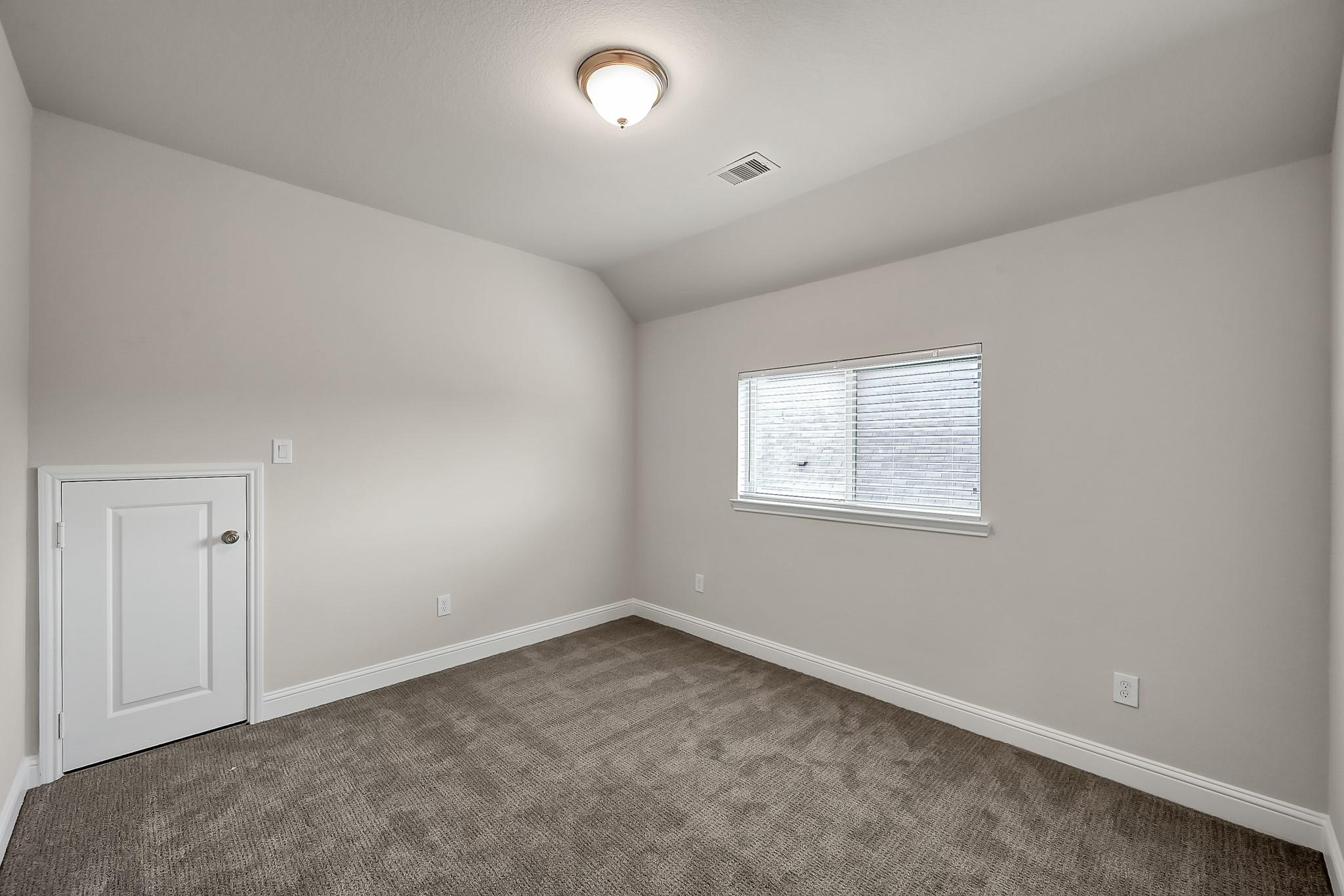 2754 Hidden Hollow Lane