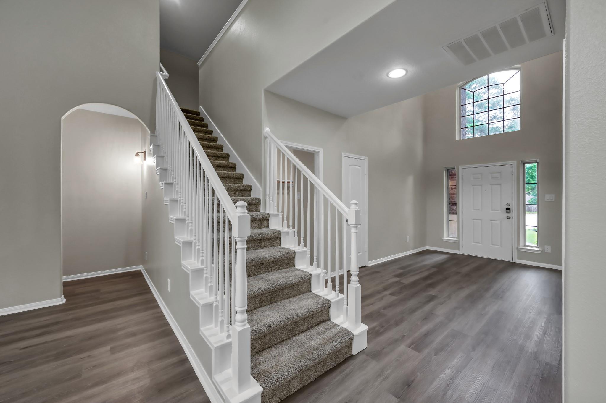 4 Logan Creek Lane