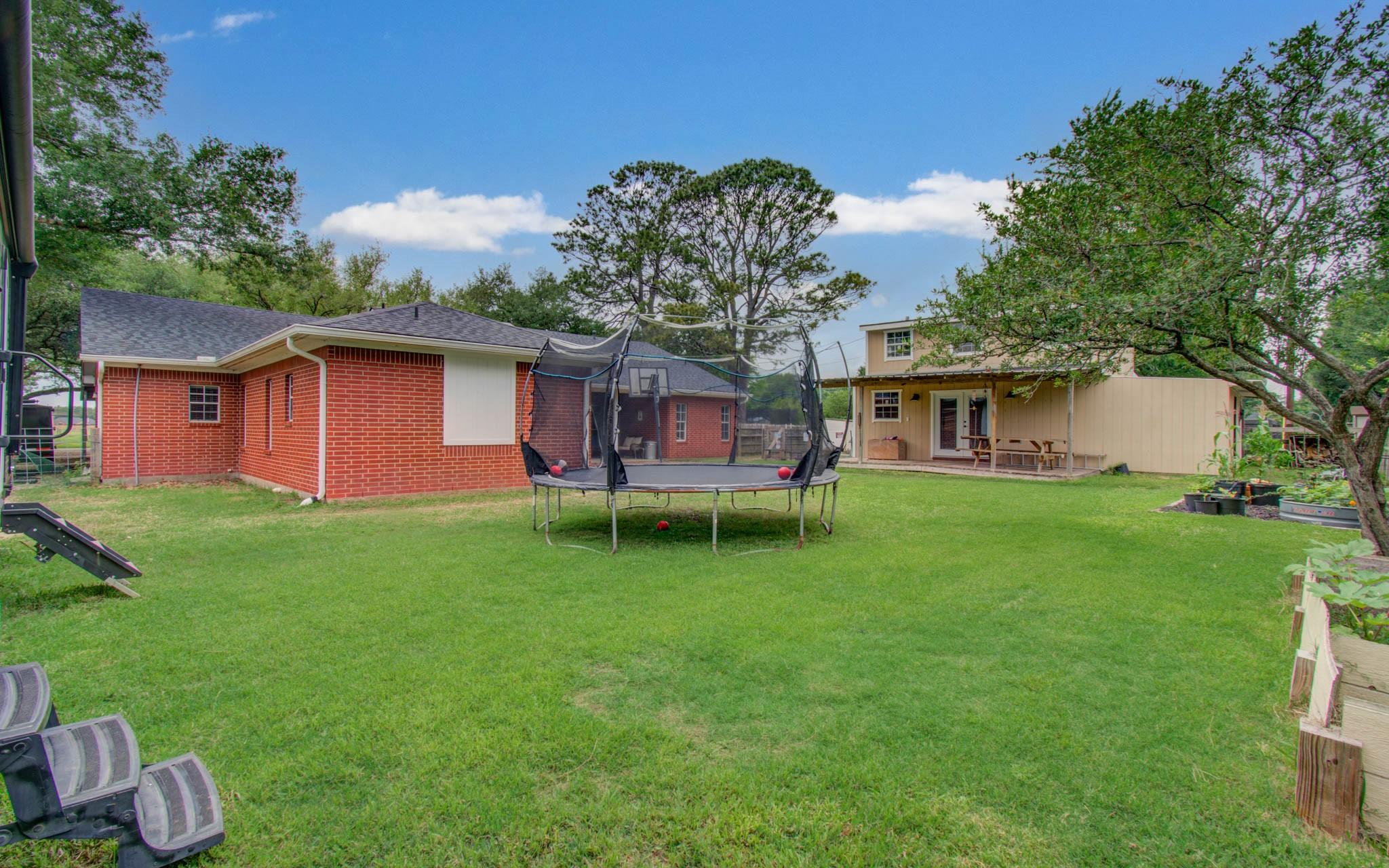 9501 Gene Street