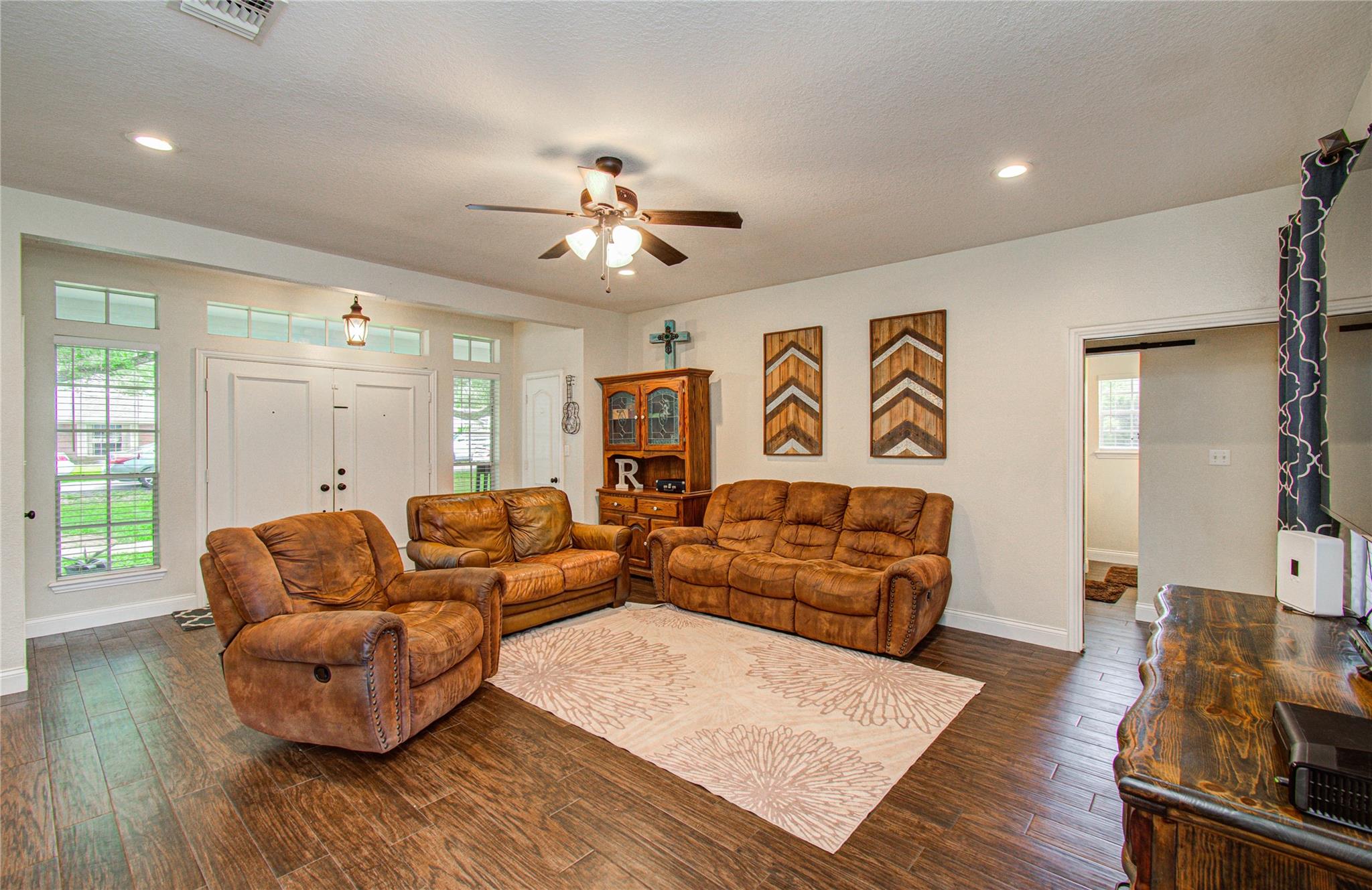 9501 Gene Street