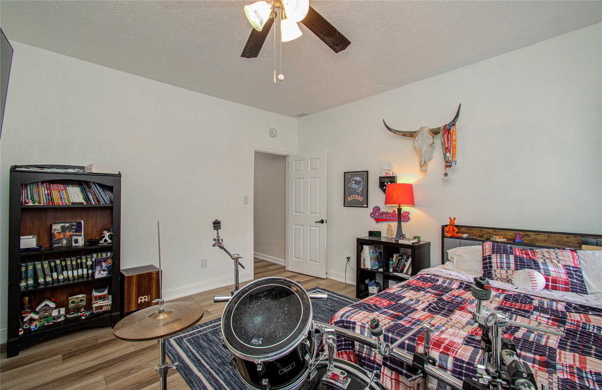 9501 Gene Street