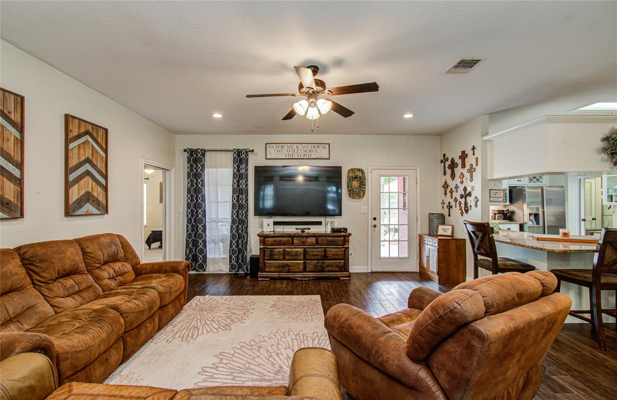 9501 Gene Street