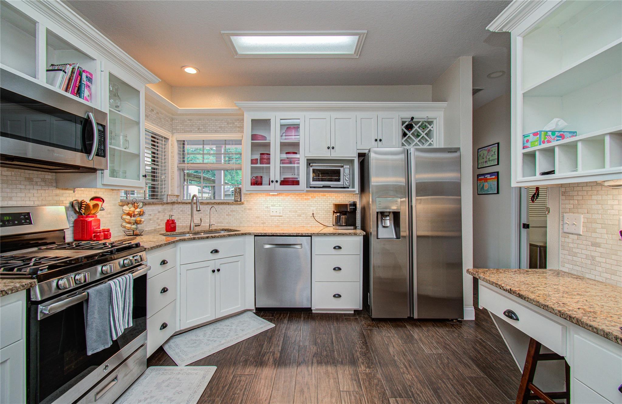 9501 Gene Street
