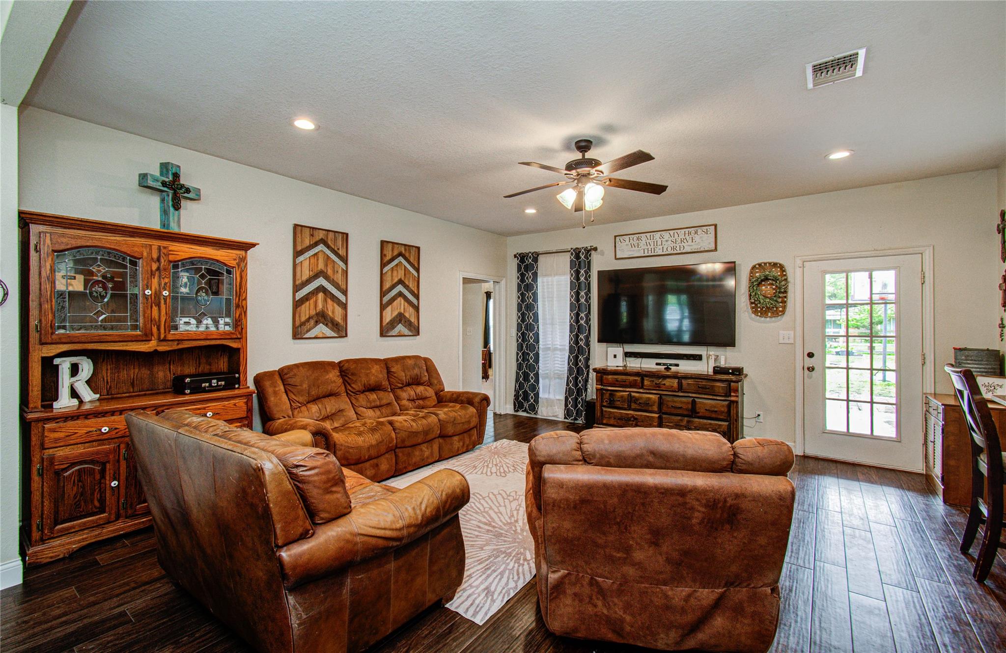 9501 Gene Street