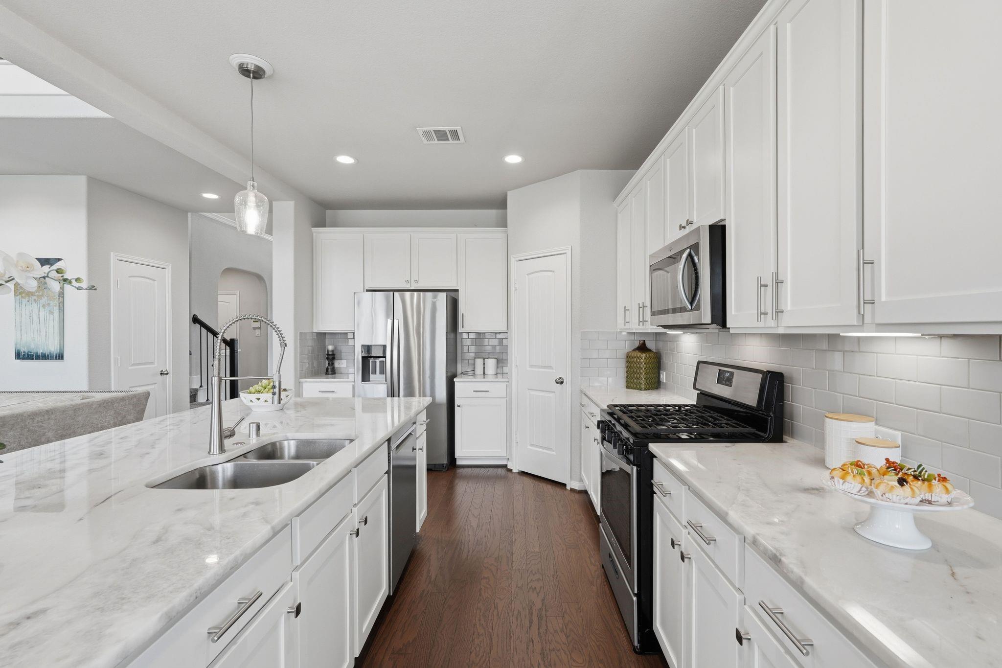7522 Windsor View Drive
