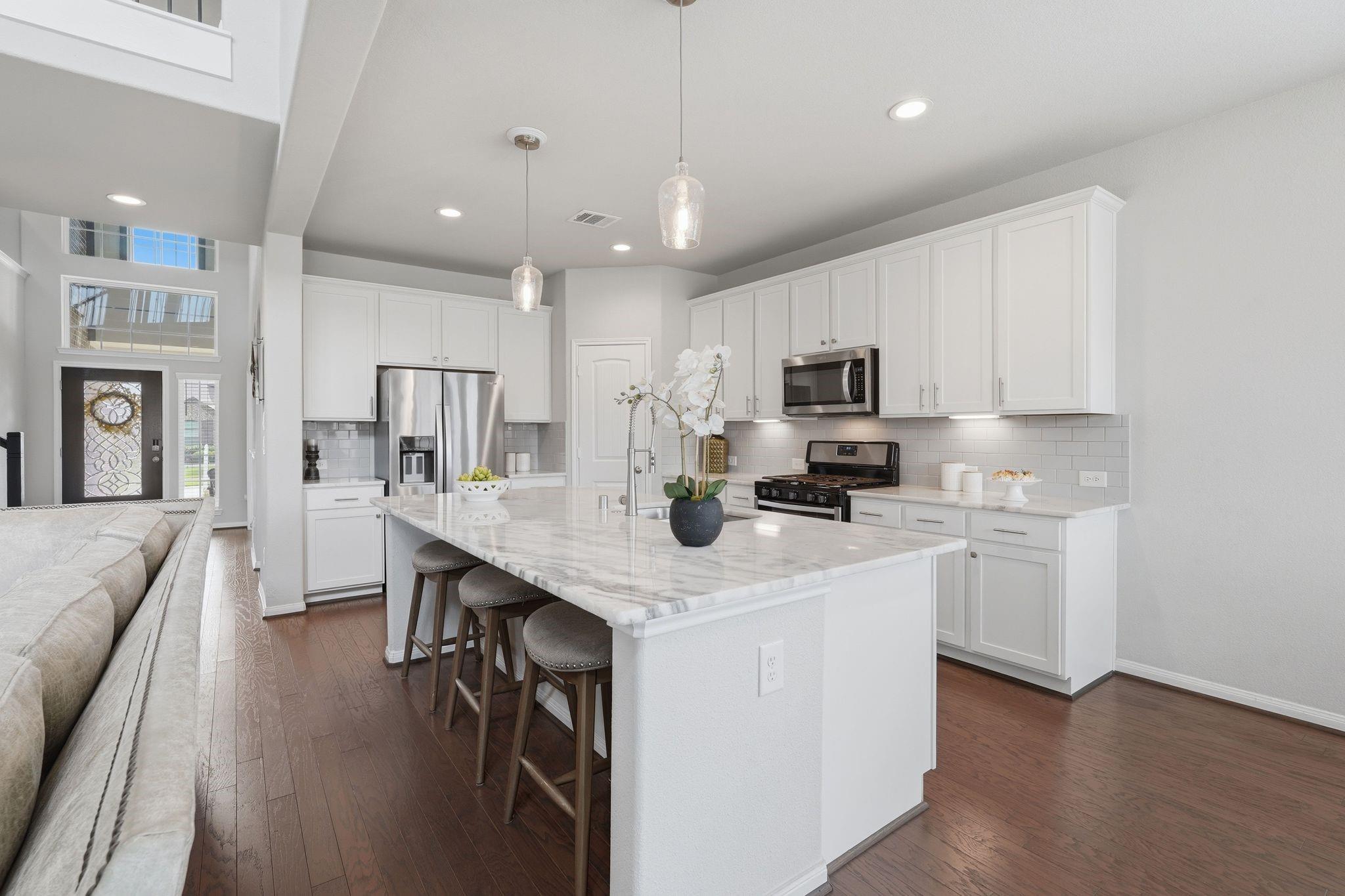 7522 Windsor View Drive
