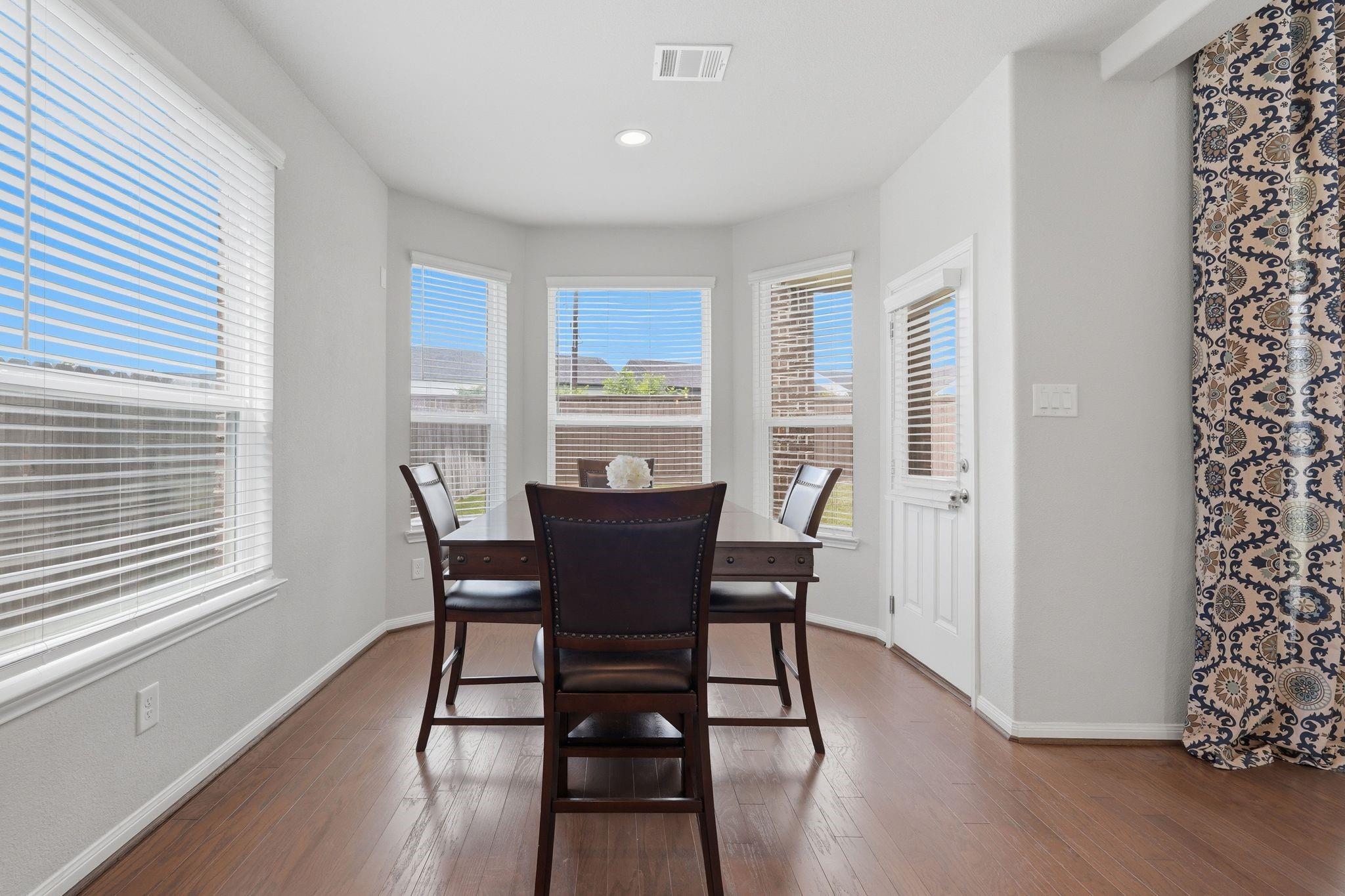 7522 Windsor View Drive