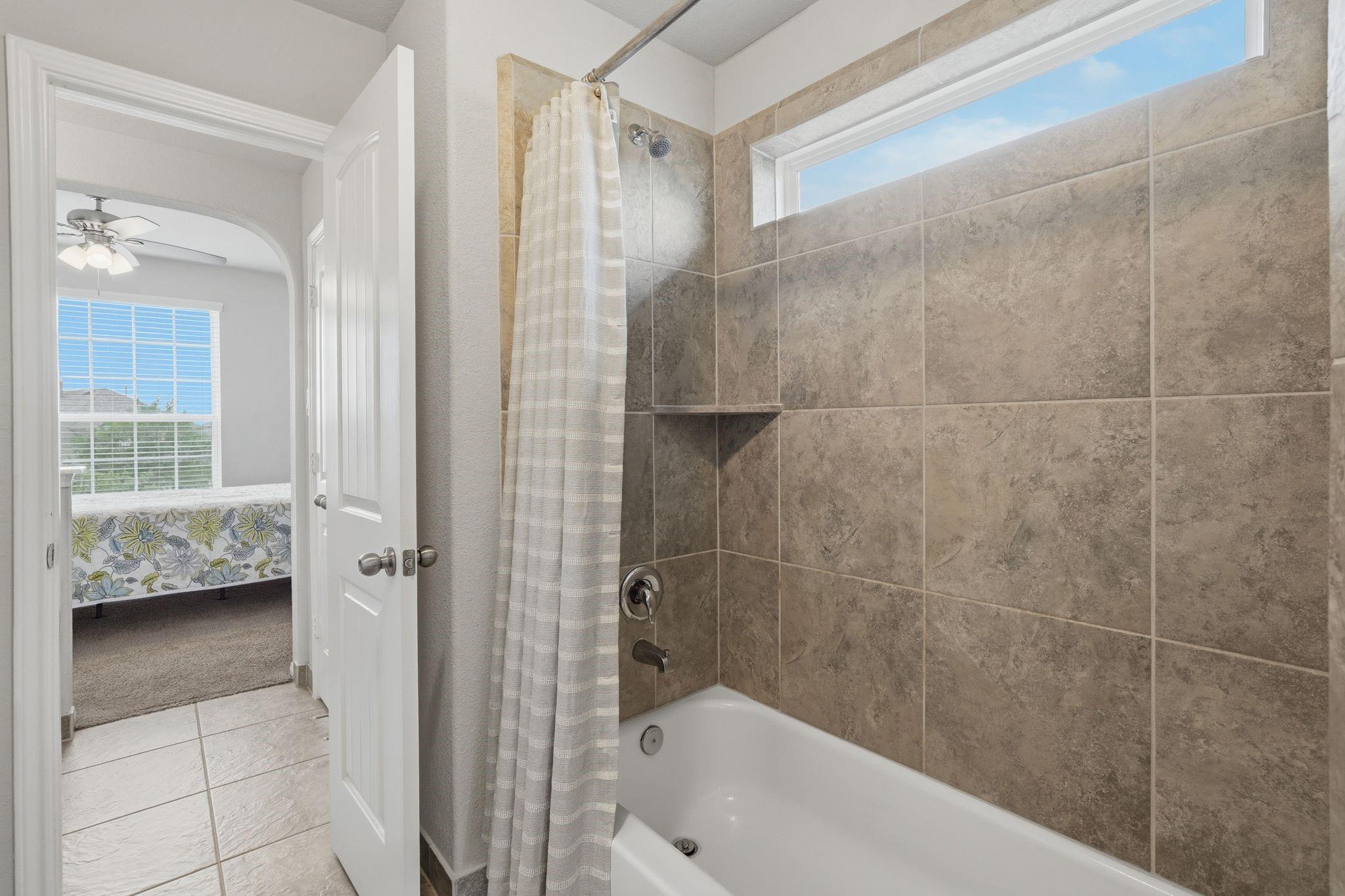 7522 Windsor View Drive