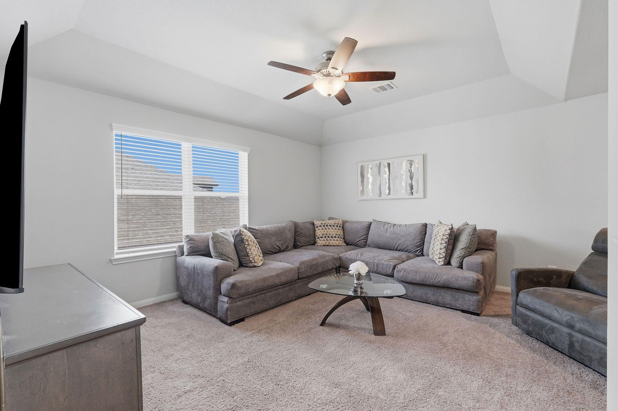 7522 Windsor View Drive
