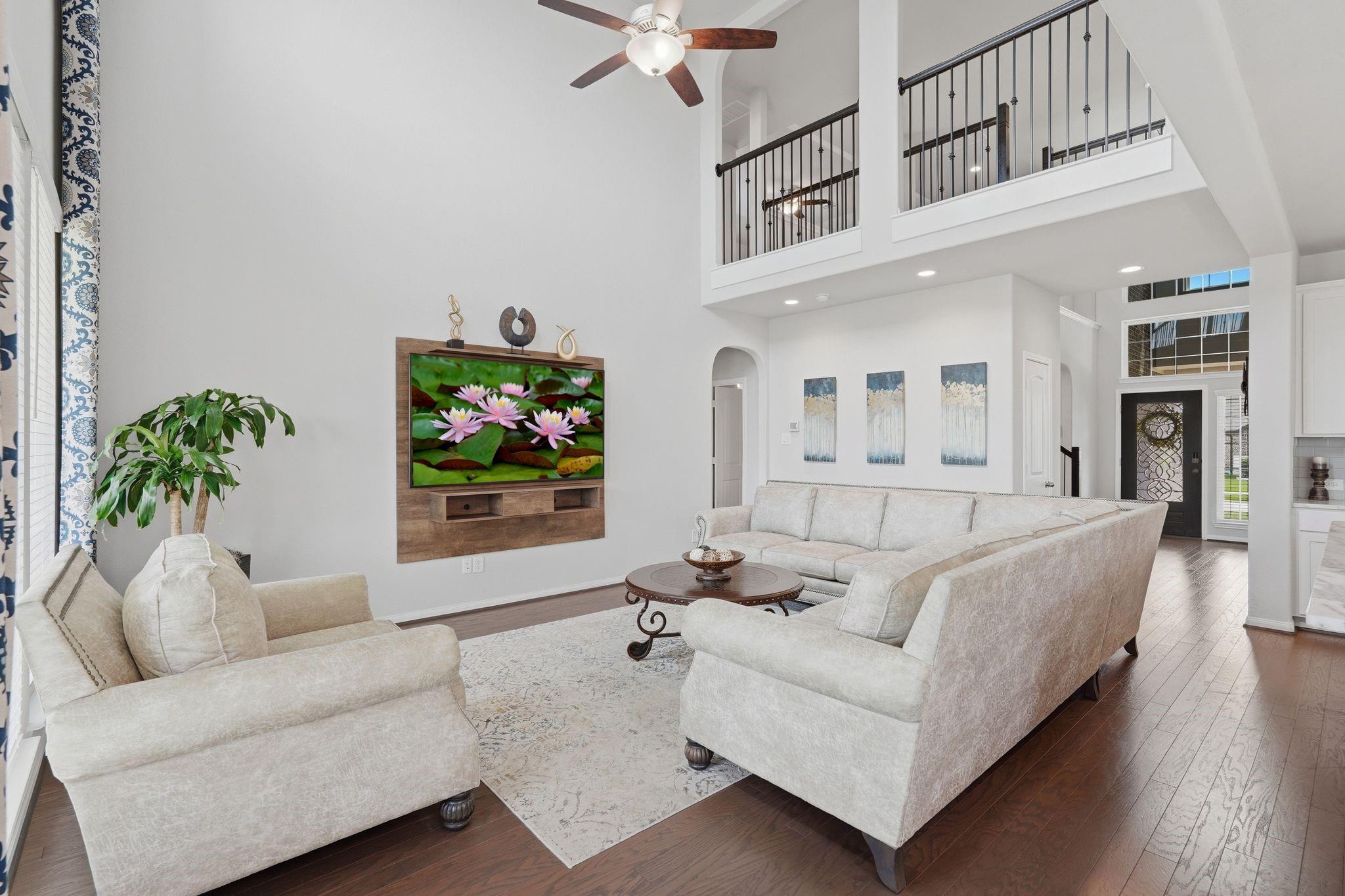 7522 Windsor View Drive