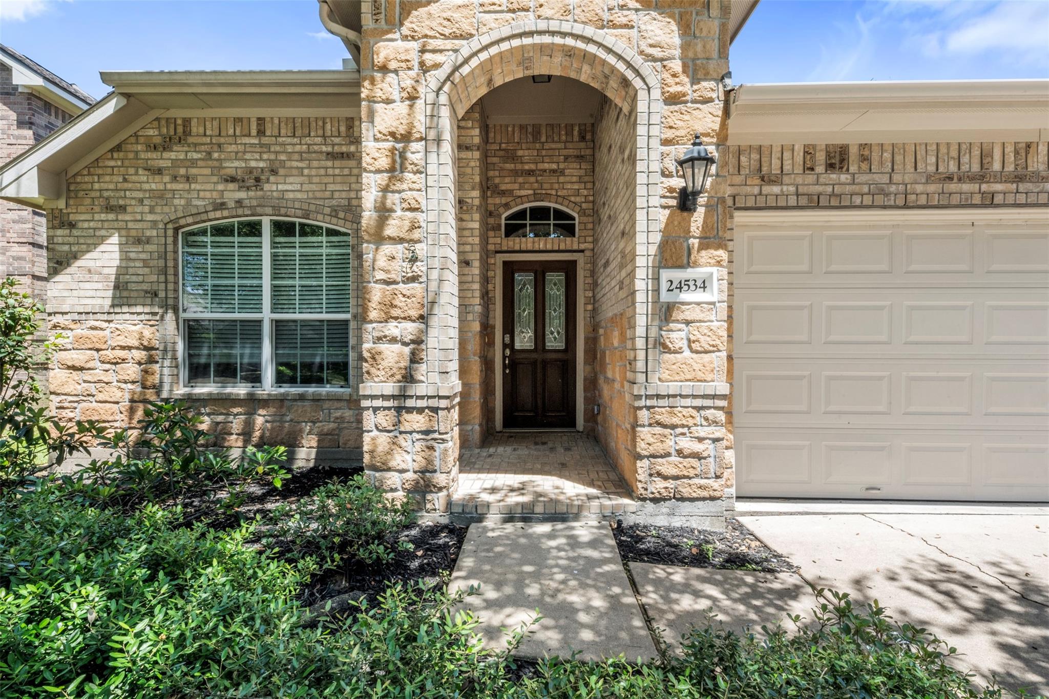 24534 Sawgrass Meadow Lane