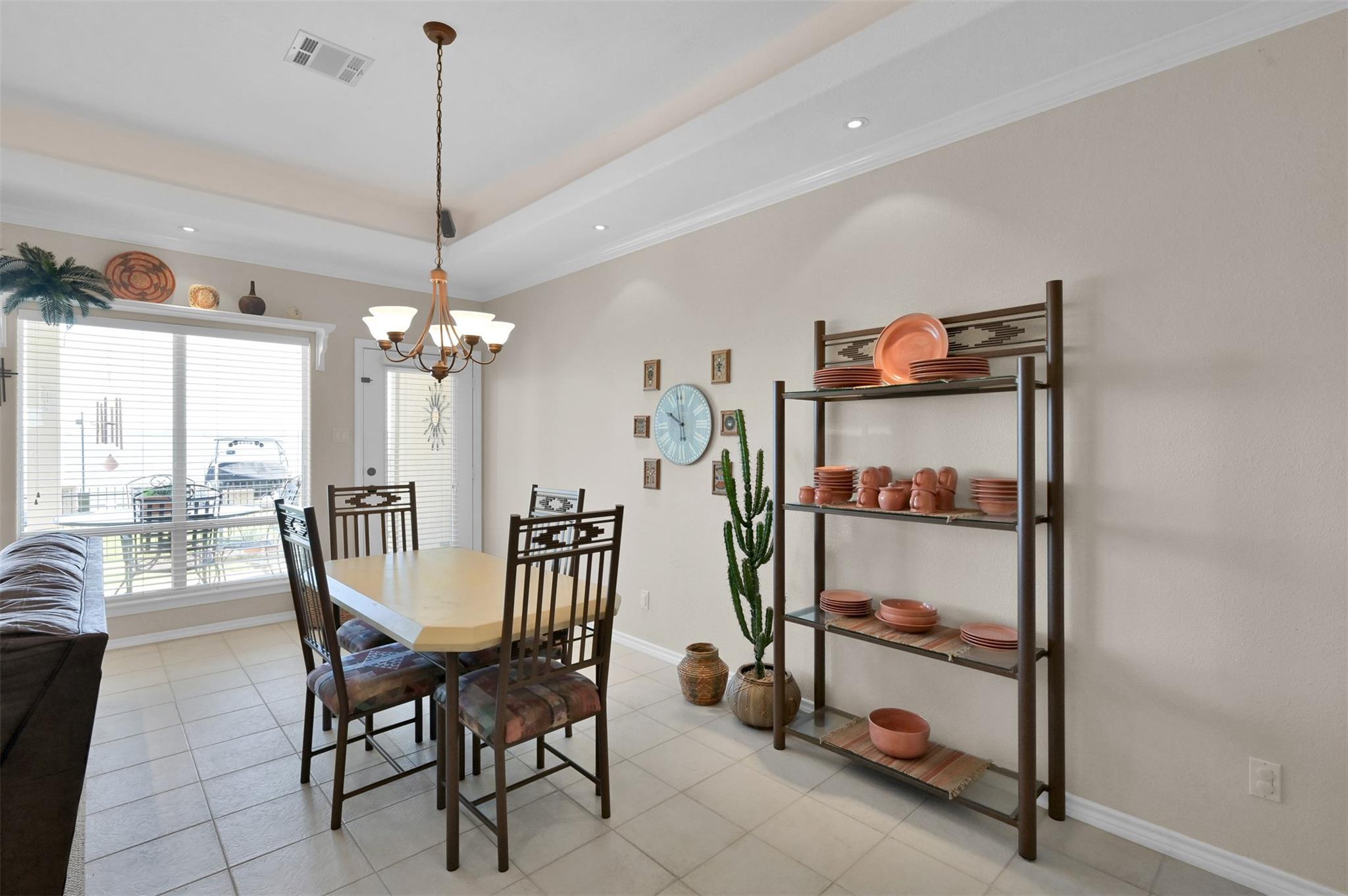 15 Regency Point