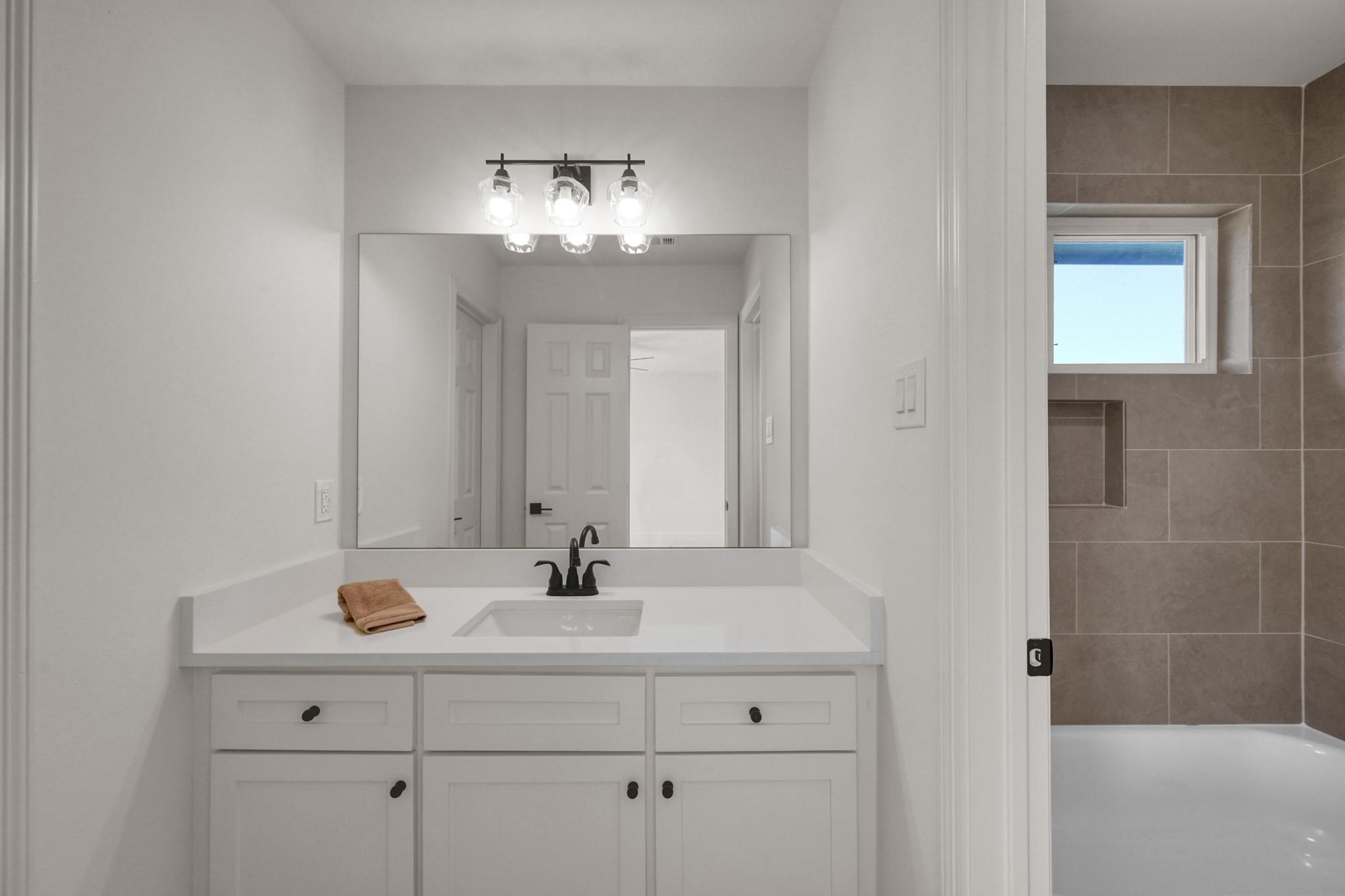 131 Monterrey Road E