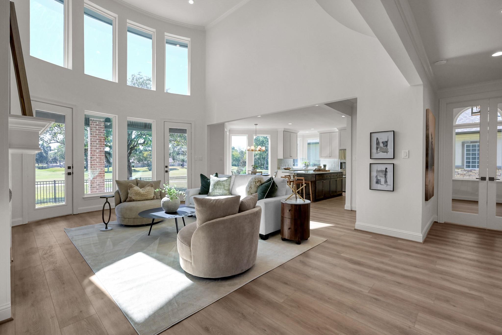 131 Monterrey Road E