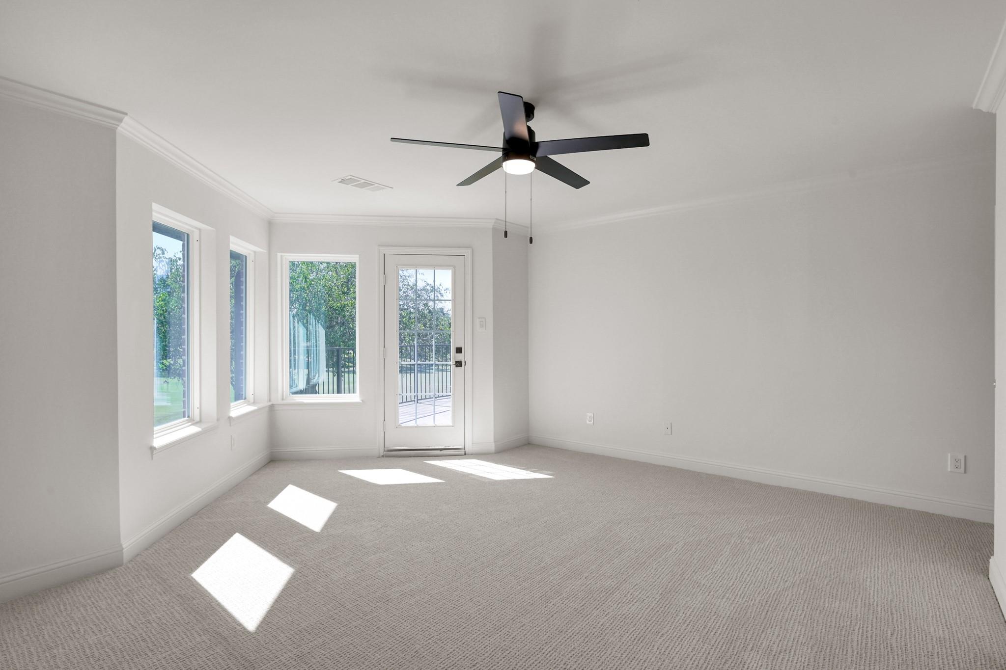 131 Monterrey Road E