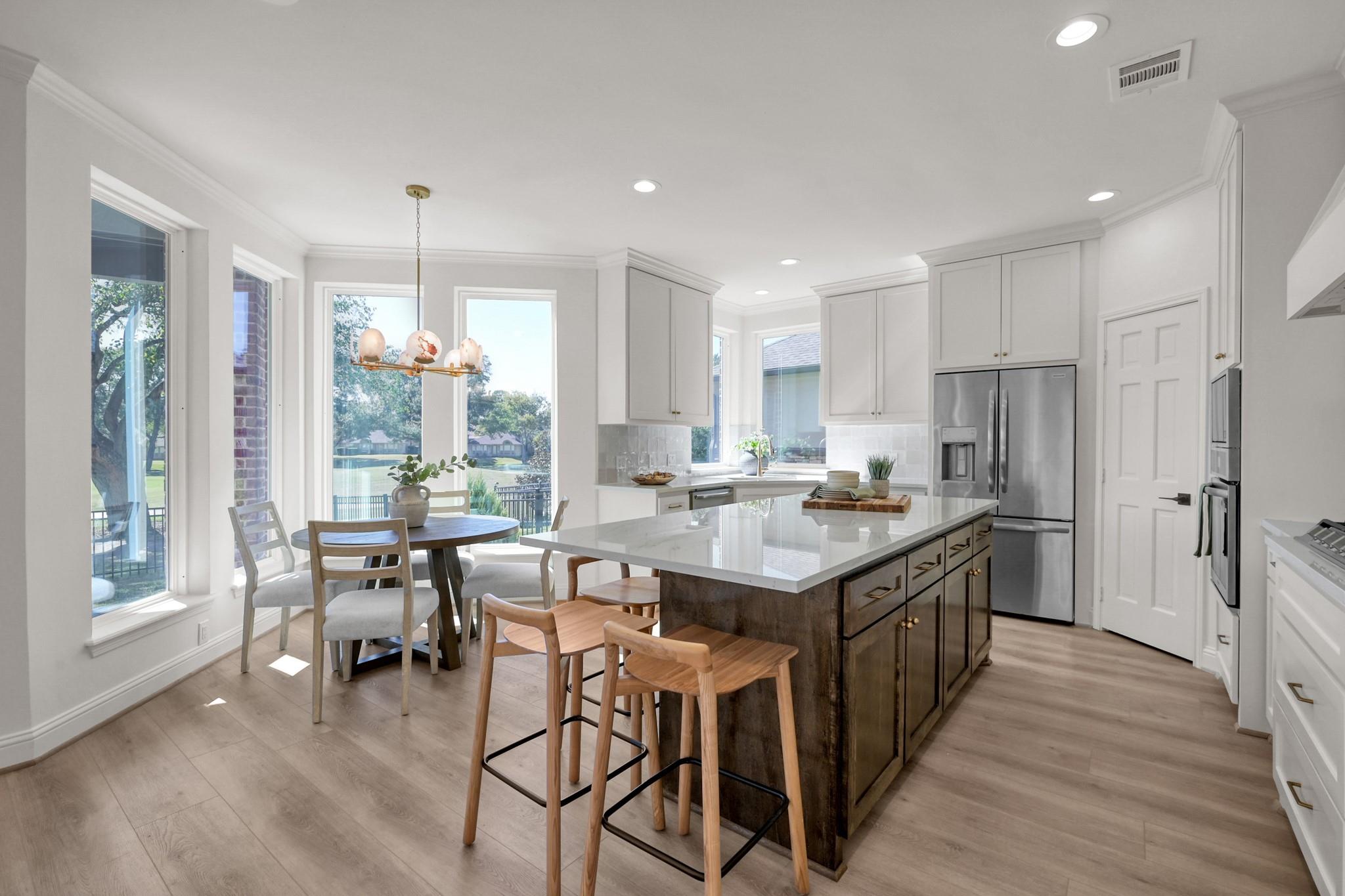 131 Monterrey Road E