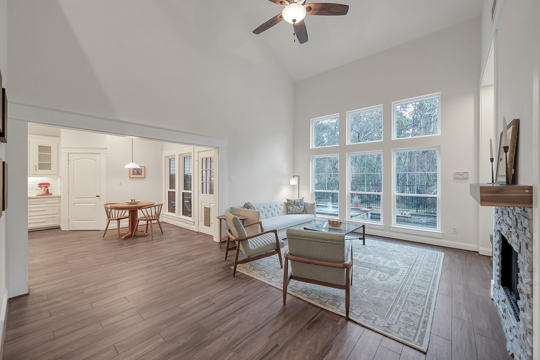 198 Lattice Gate Street