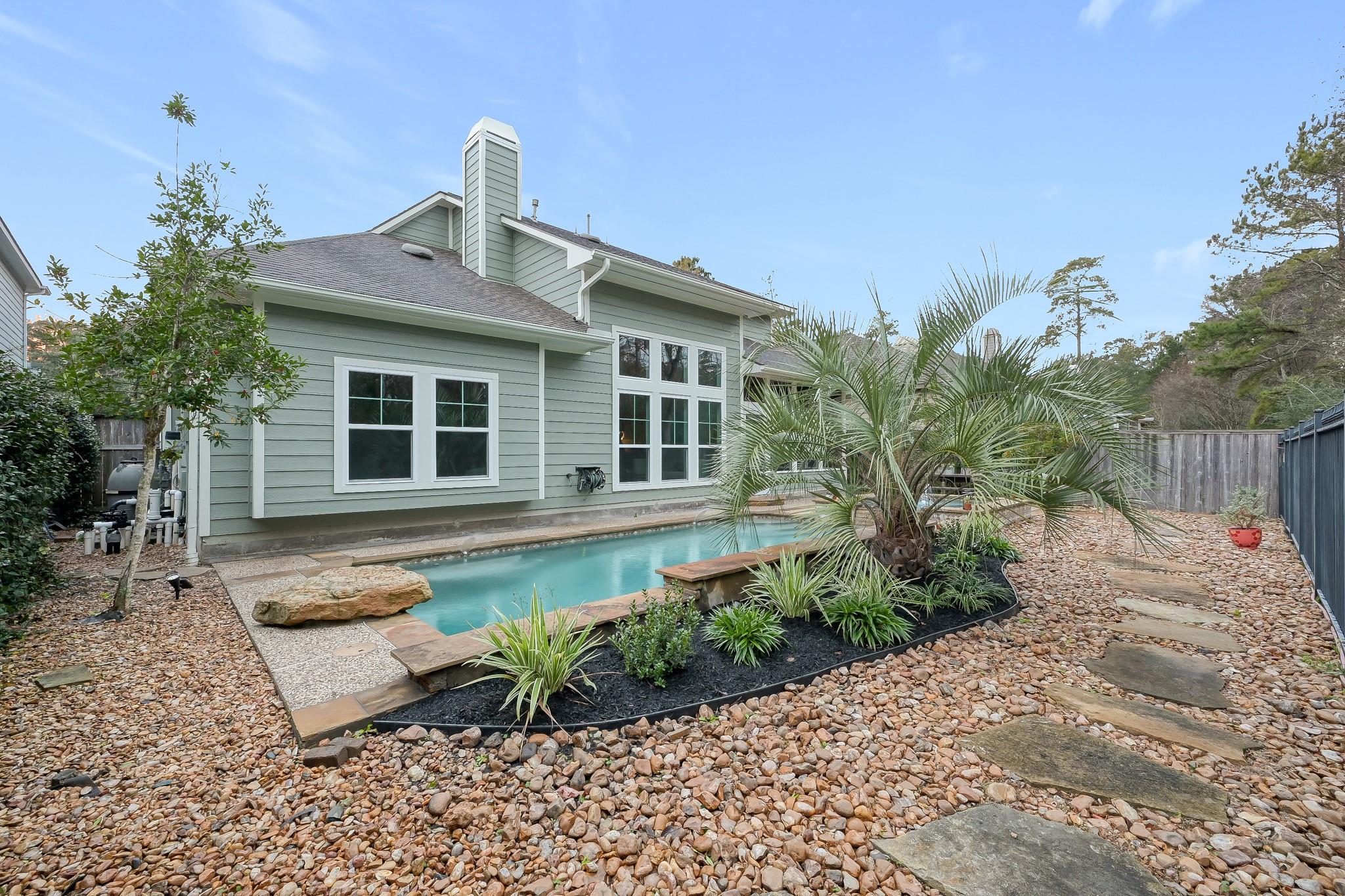 198 Lattice Gate Street