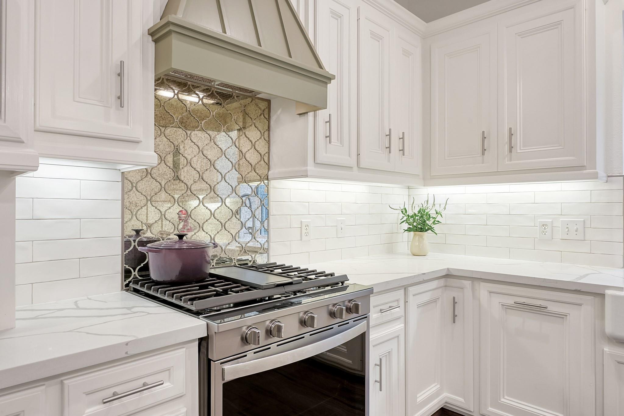 198 Lattice Gate Street