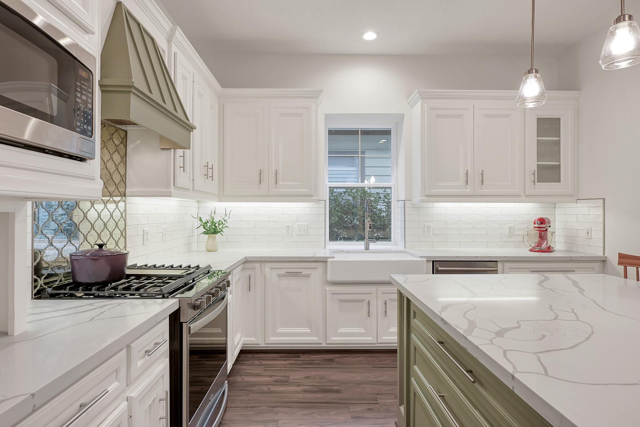 198 Lattice Gate Street