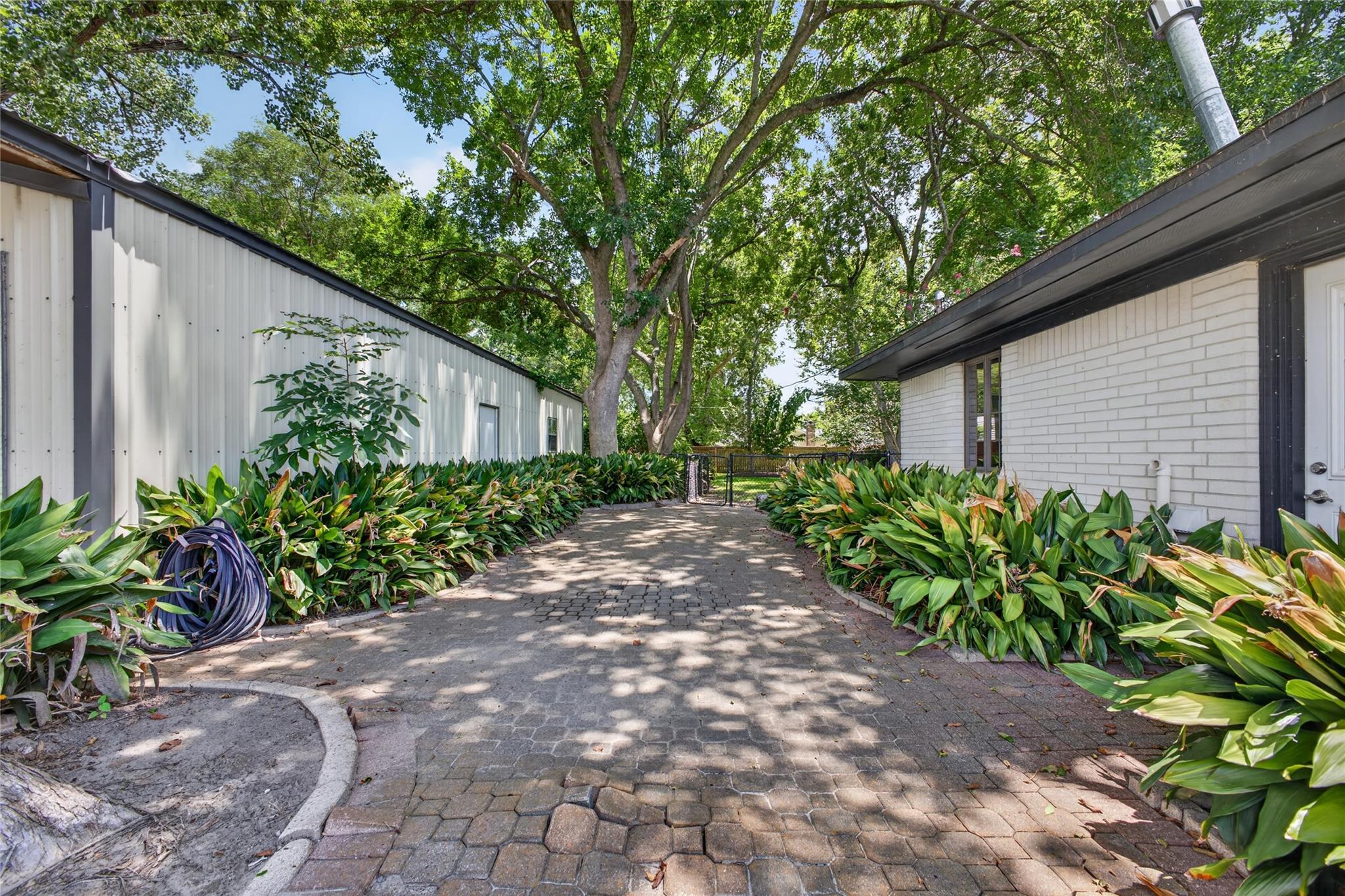 12803 Fairlane Drive