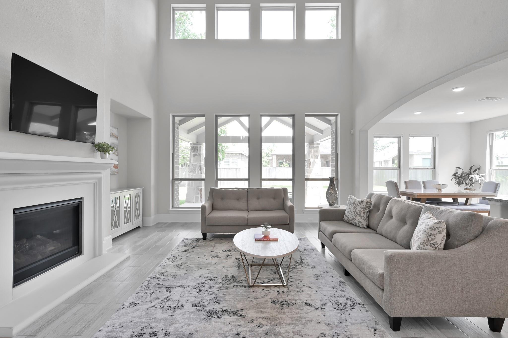 503 Woodsy Pine Court