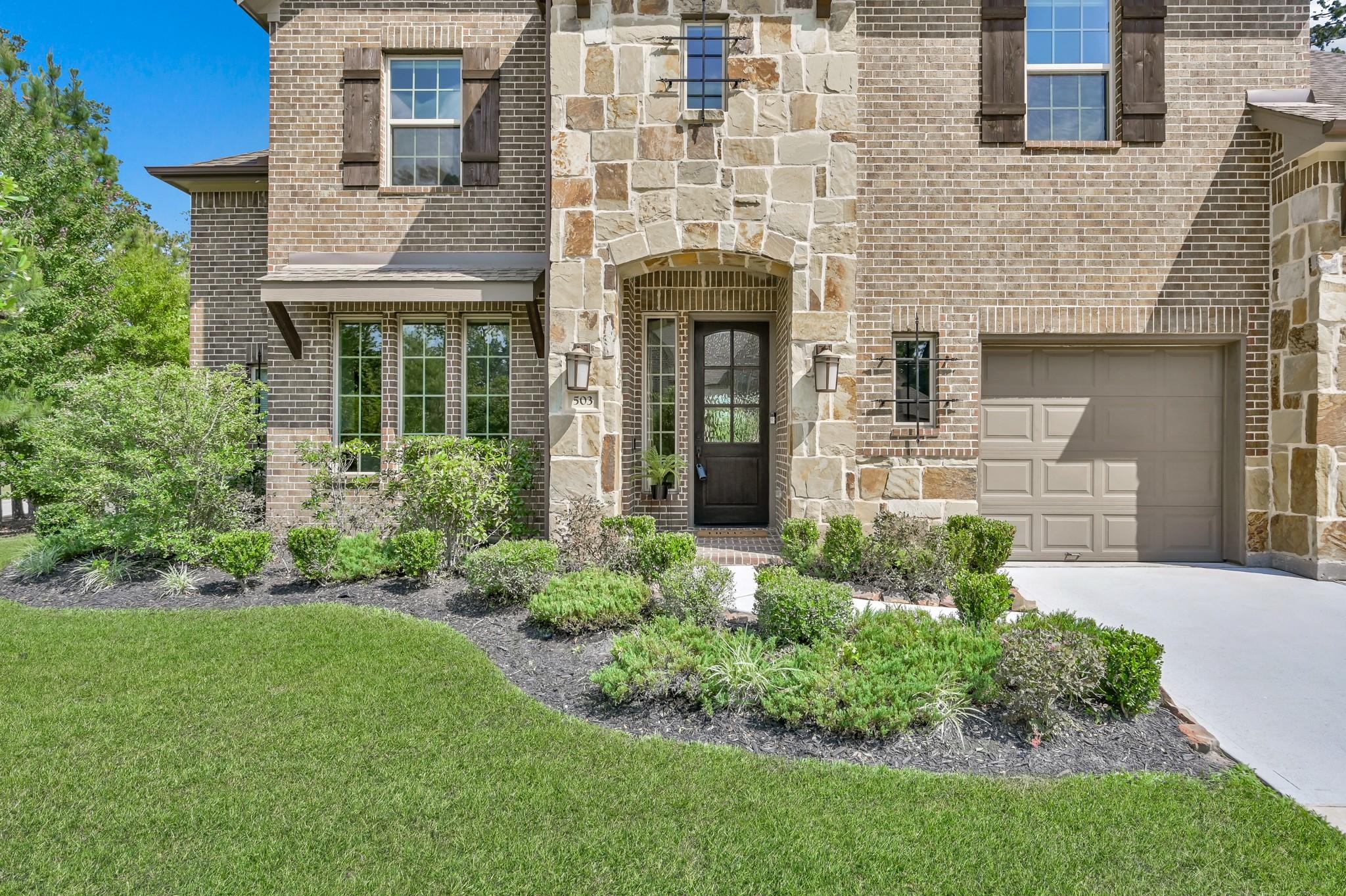 503 Woodsy Pine Court