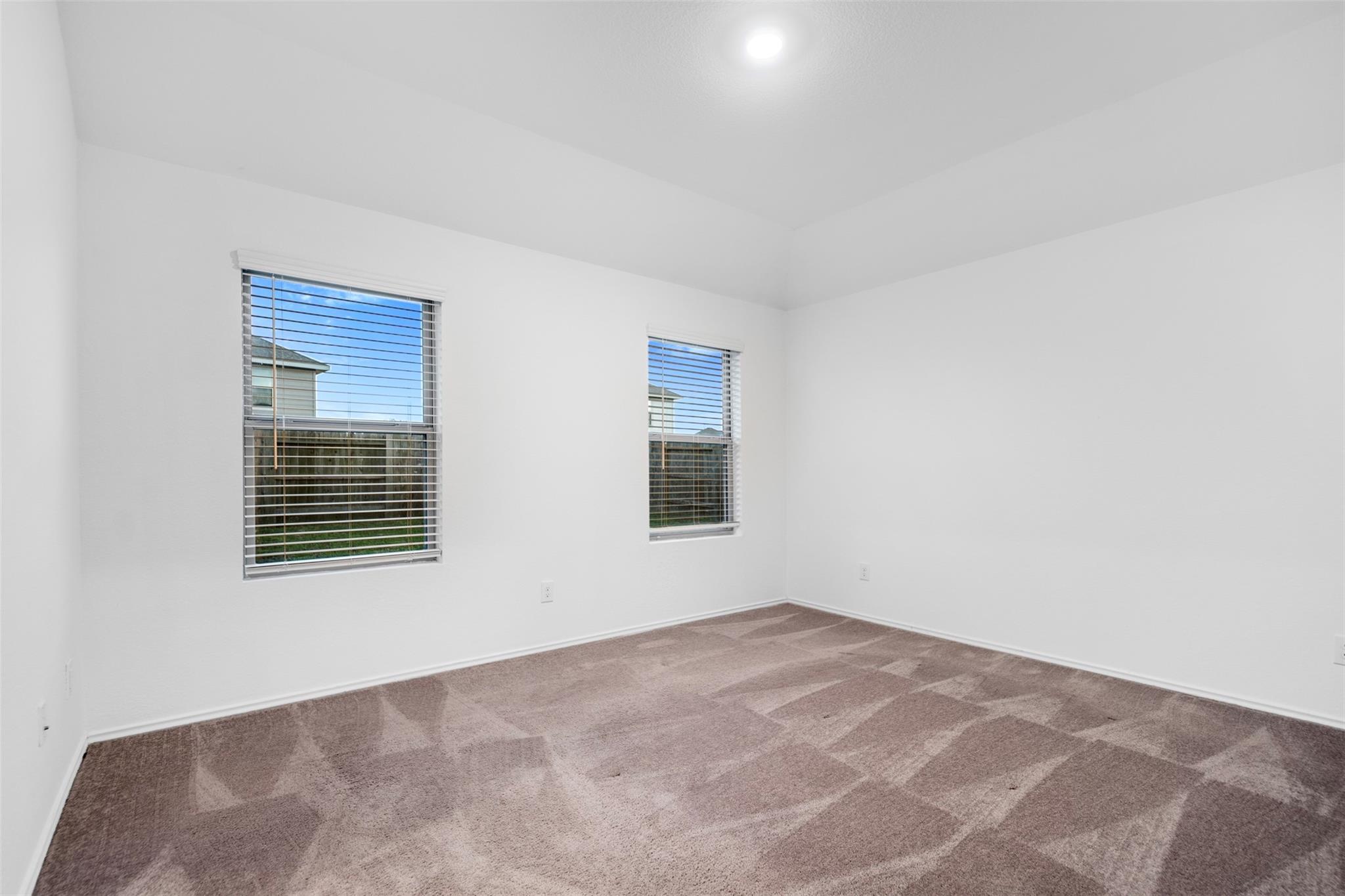 14534 Broadbury Pond Road