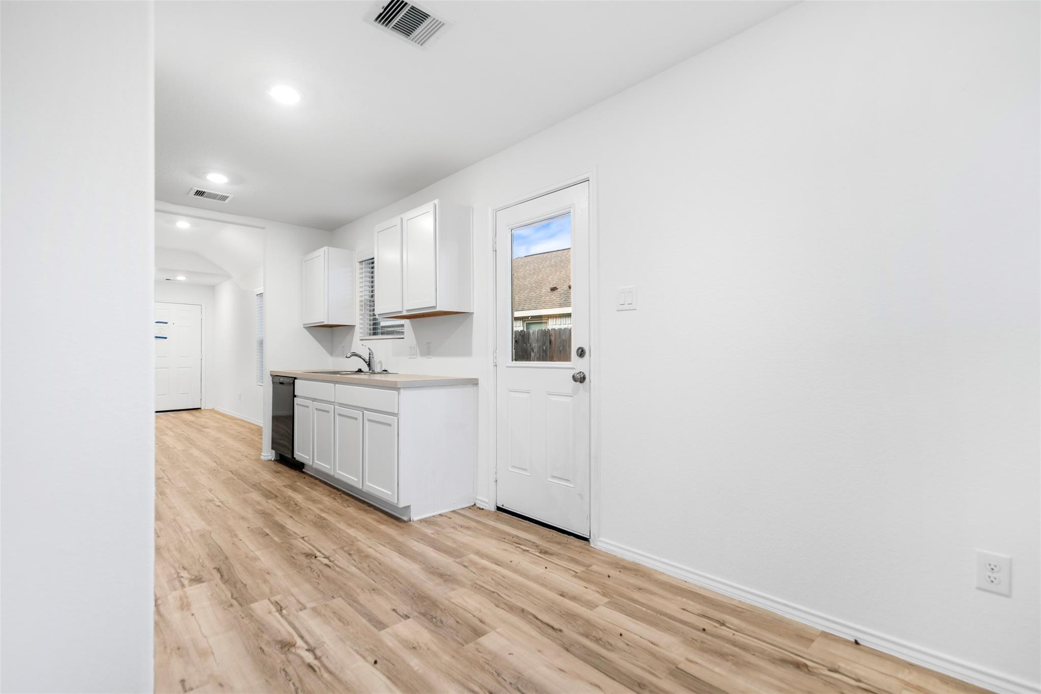 14534 Broadbury Pond Road