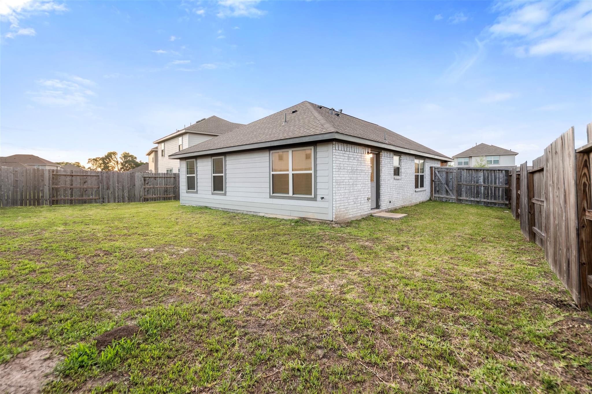 14534 Broadbury Pond Road