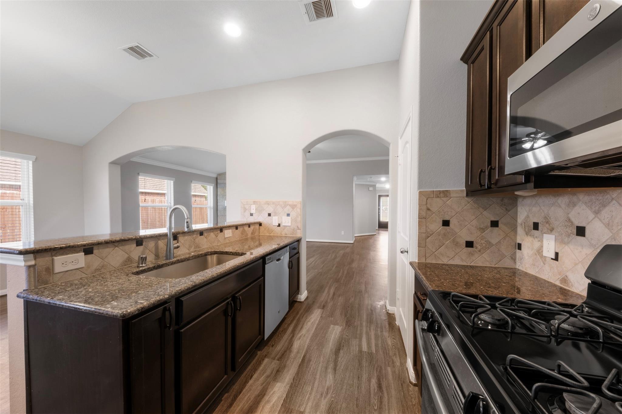 16658 Bluefin Street