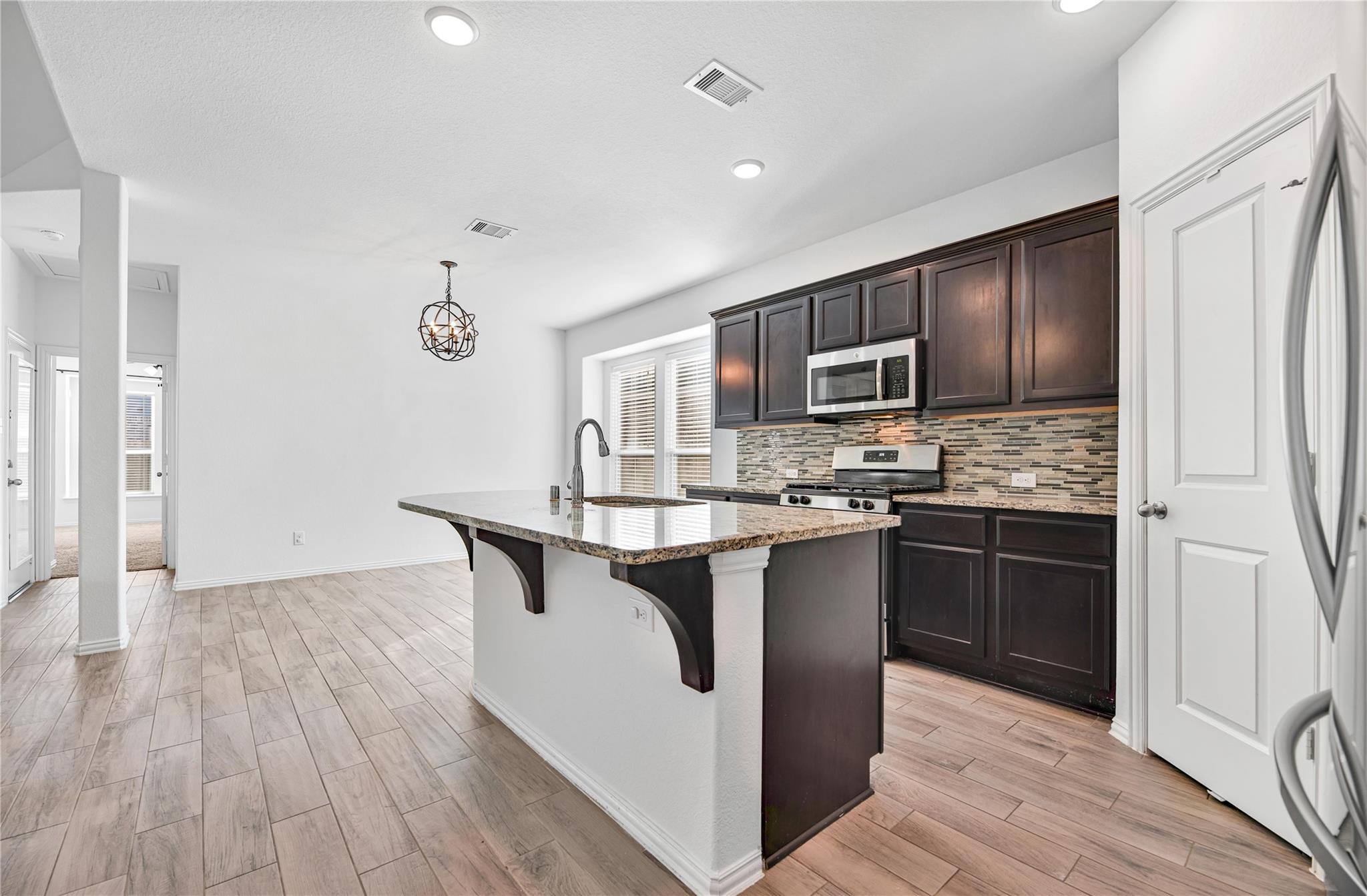 3020 Wedgewood Bay Court