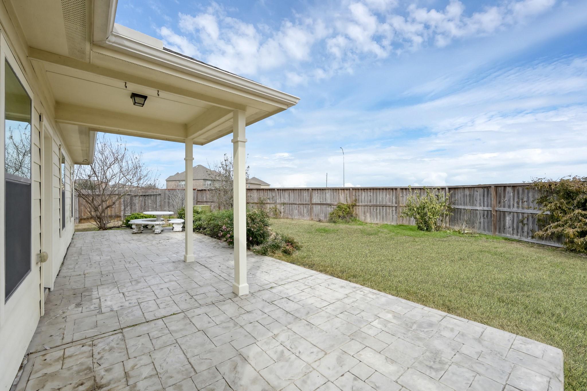 23302 E Pine Ivy Lane