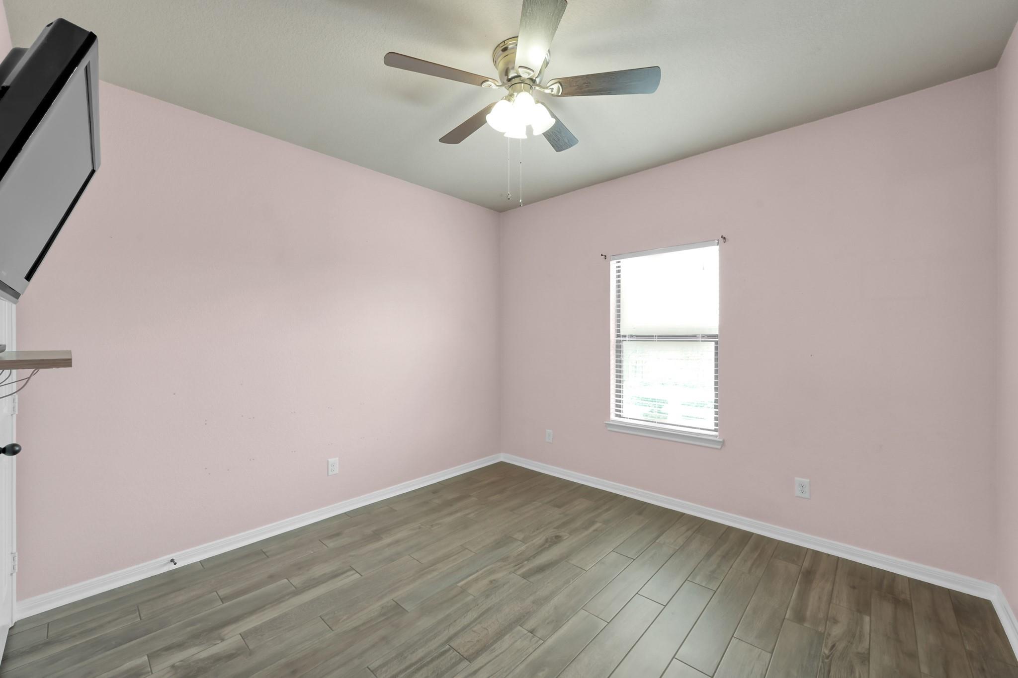 23302 E Pine Ivy Lane