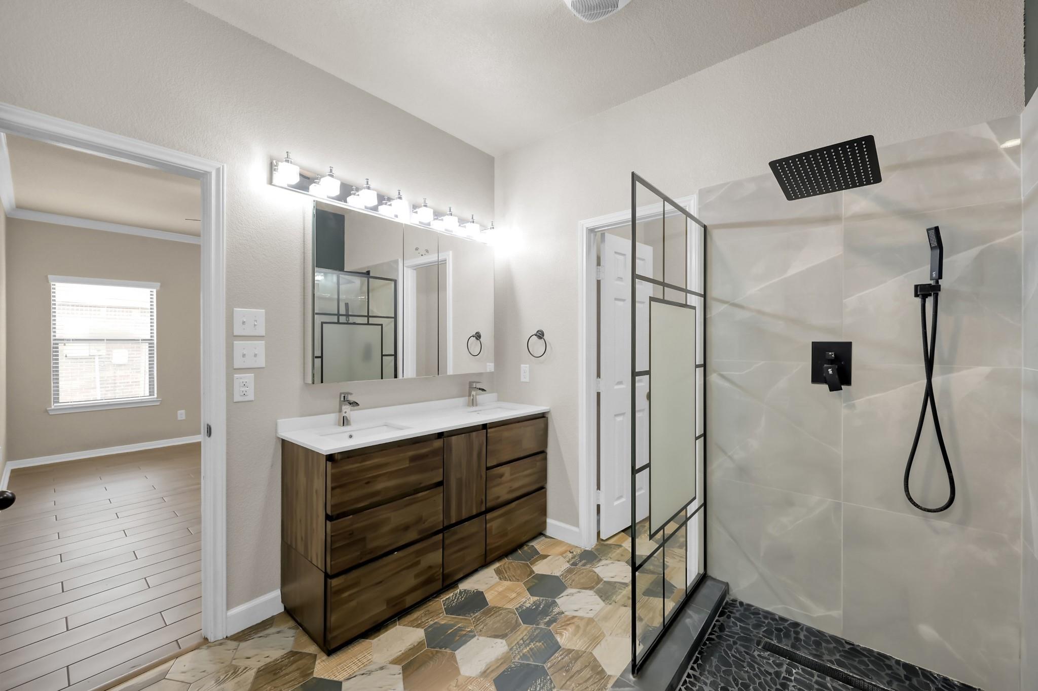 23302 E Pine Ivy Lane