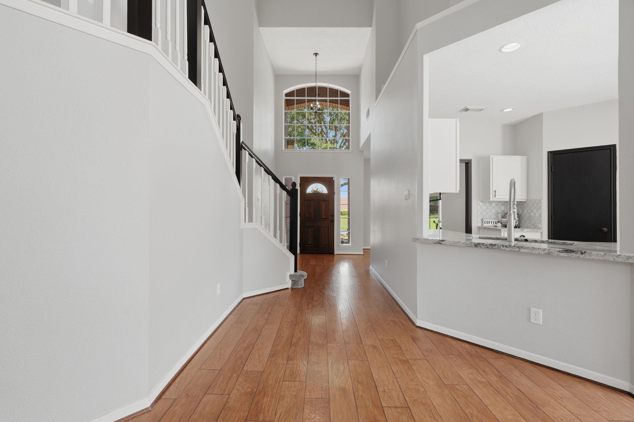2607 Holly Walk Lane
