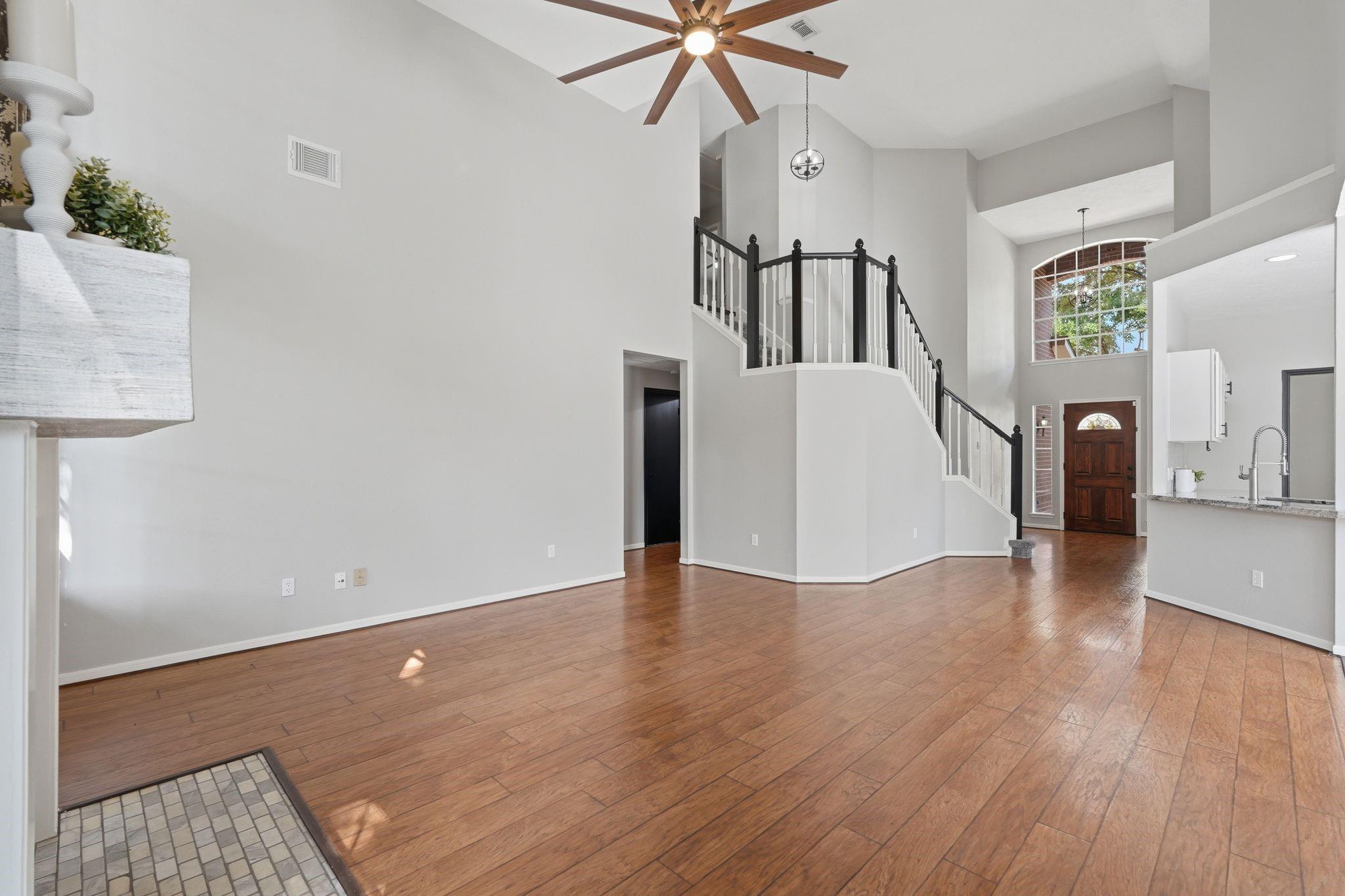 2607 Holly Walk Lane