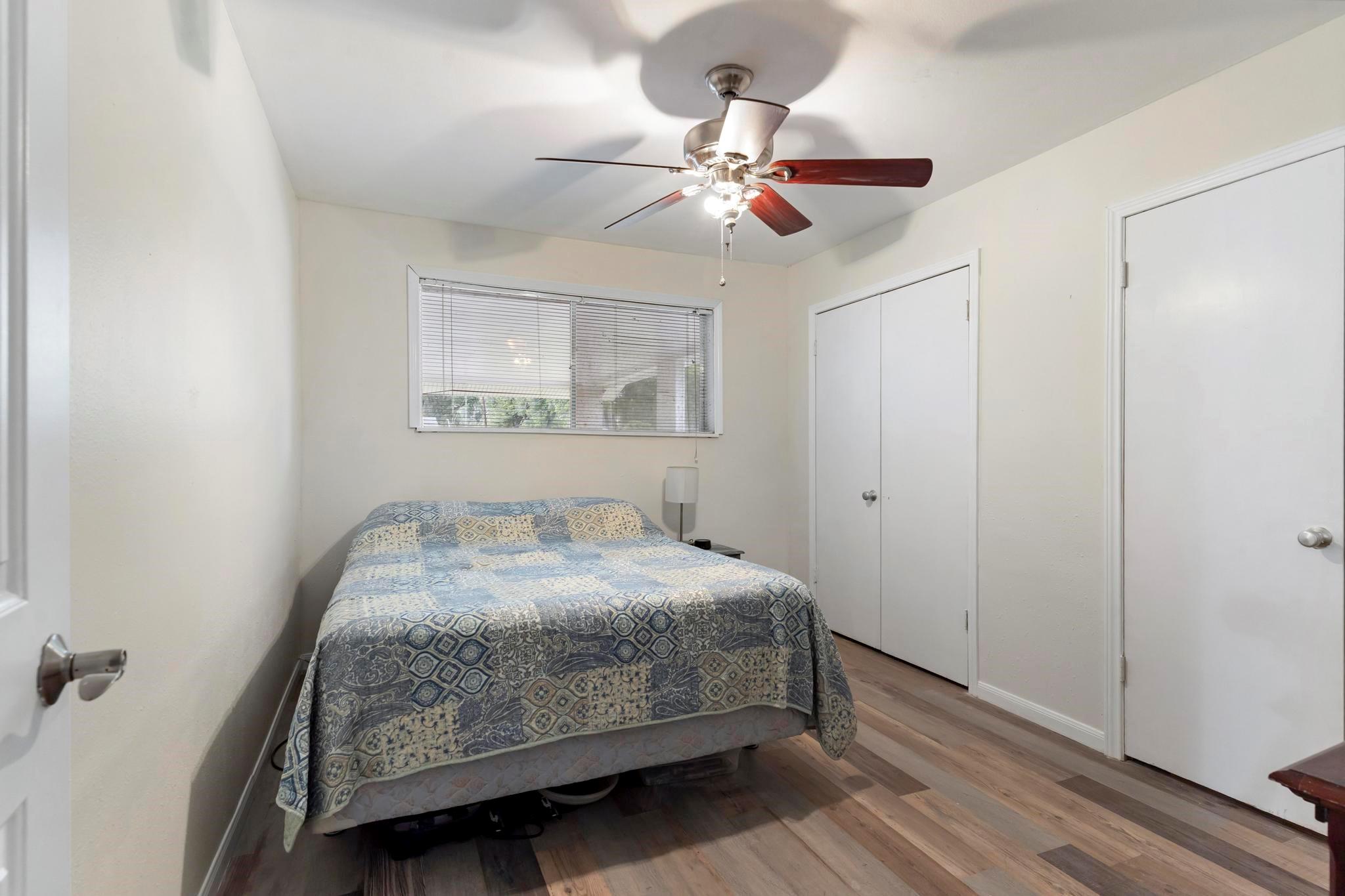 24511 Sunny Glen Dr Drive