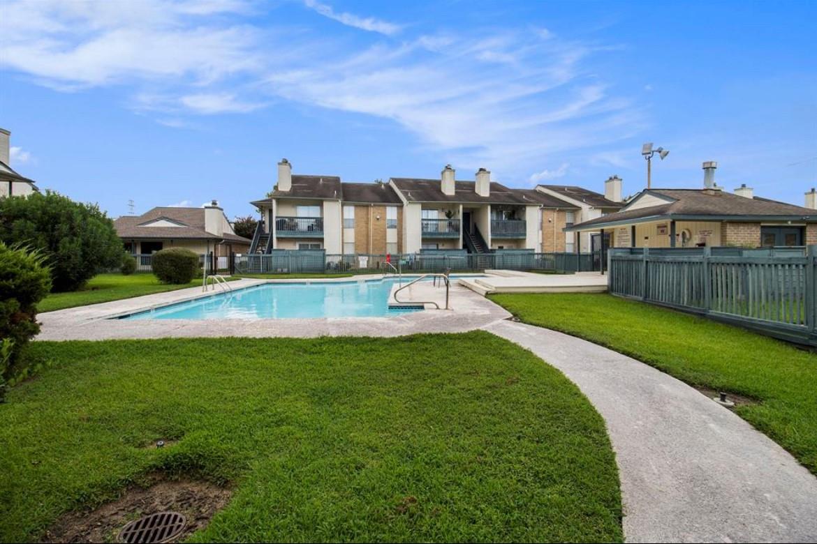 250 El Dorado Boulevard # 175