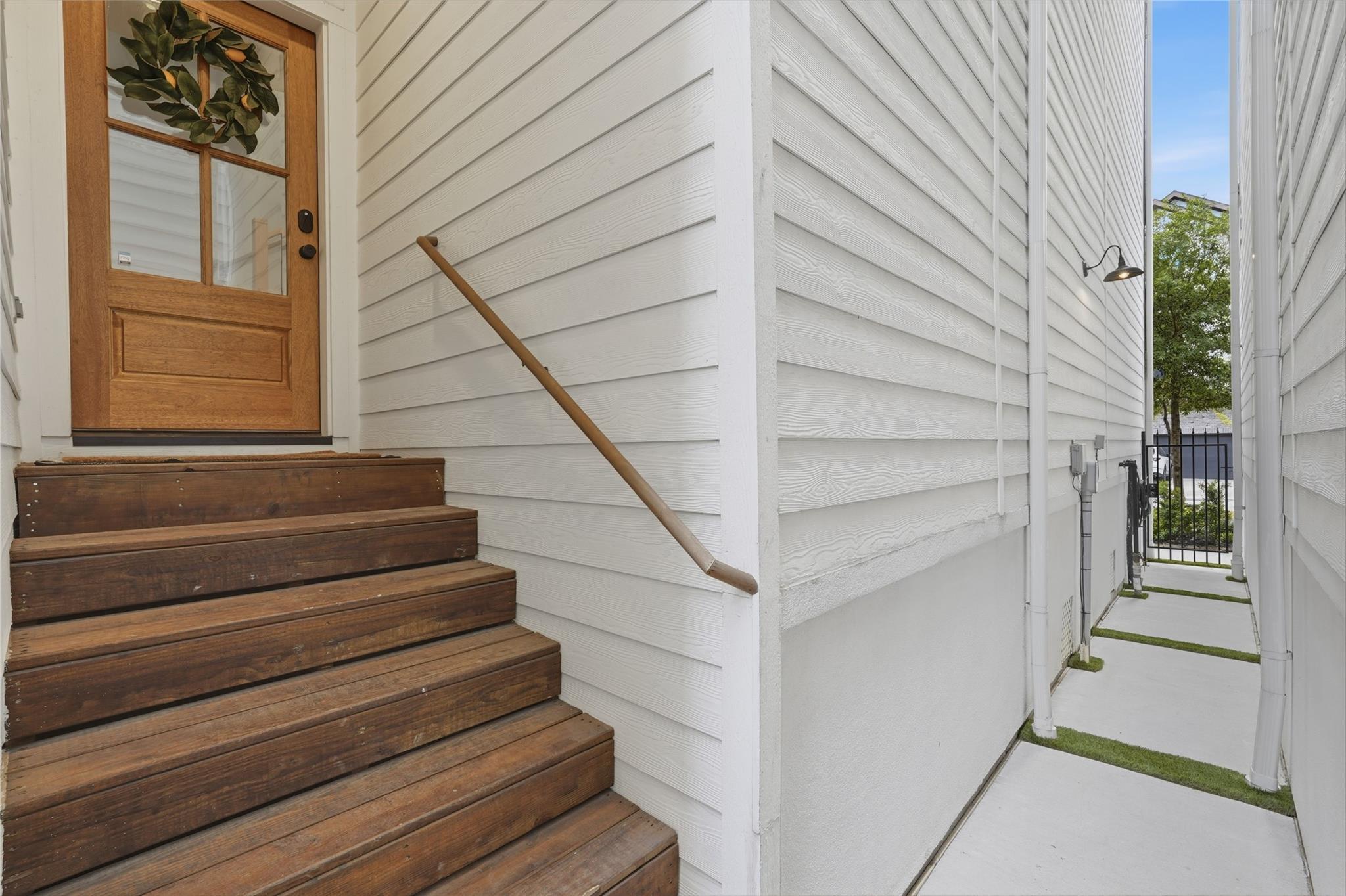 2409 Bevis Street