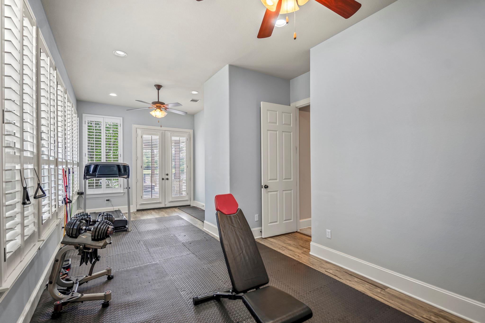 214 S Bauer Point Circle