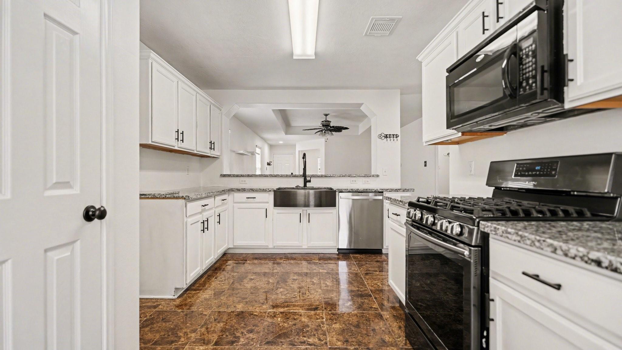 9331 Garfield Park Lane