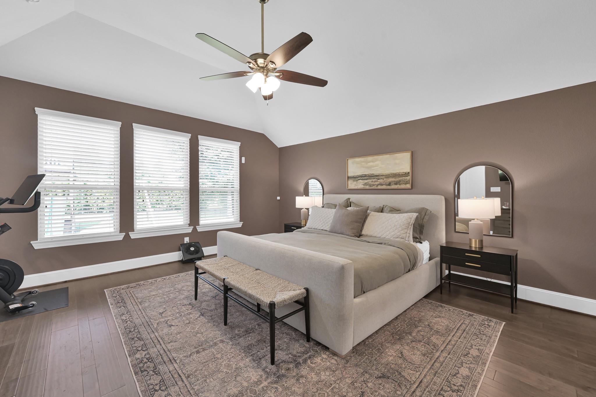 1411 Layla Sage Loop