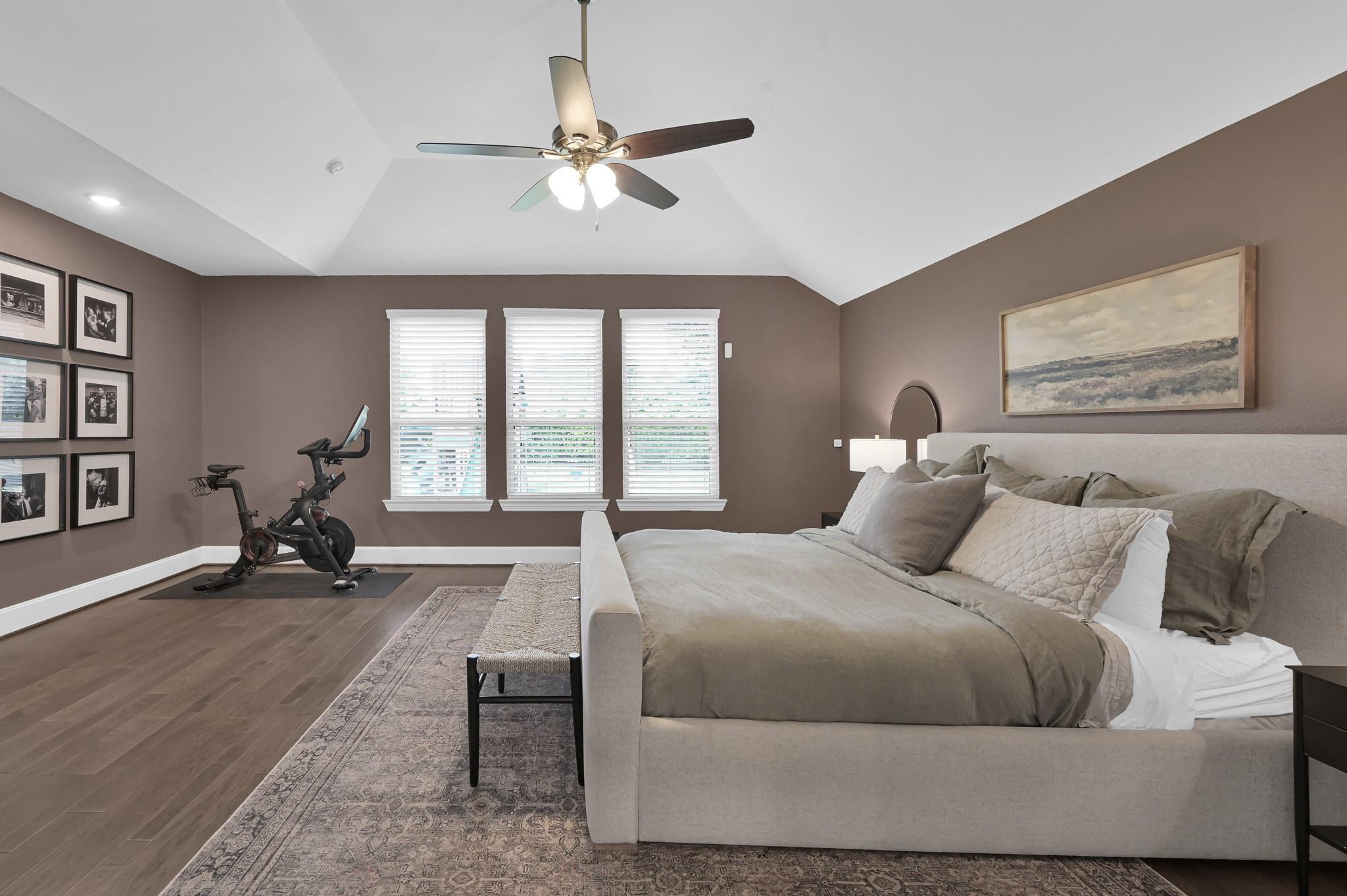 1411 Layla Sage Loop