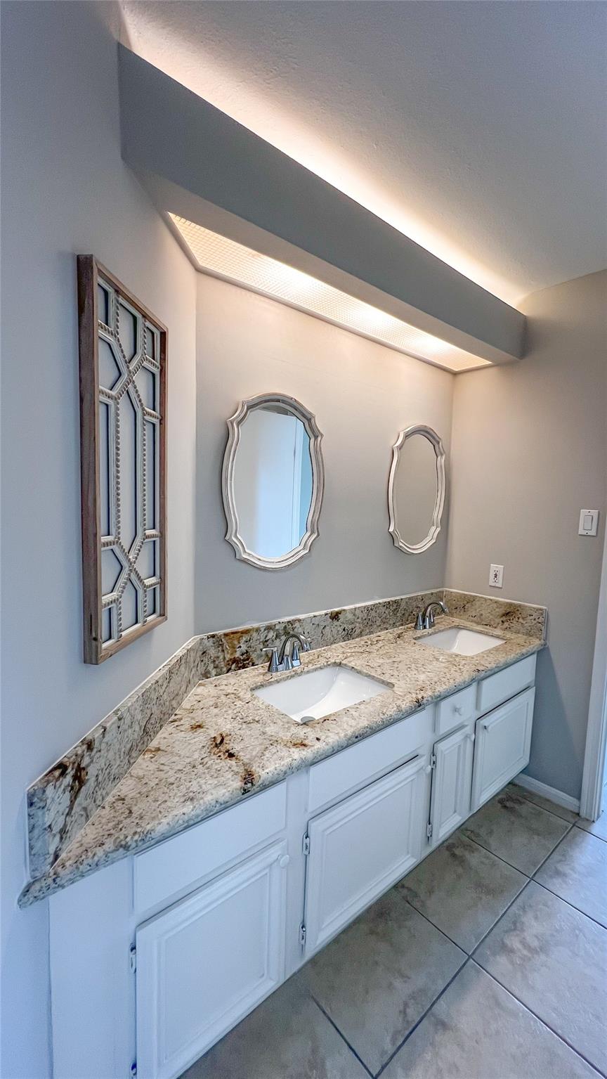 16130 Seahorse Drive